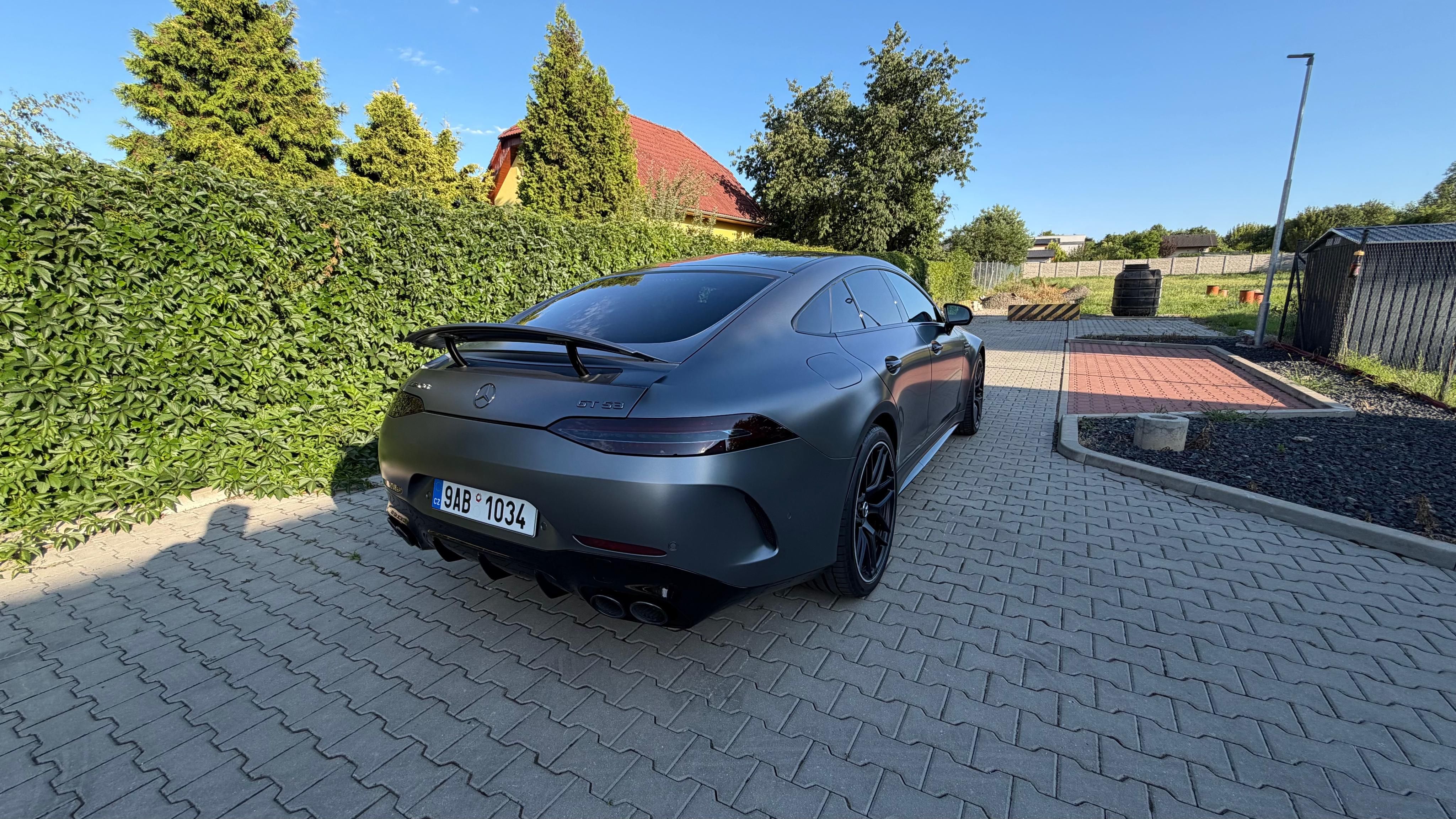 Mercedes-Benz AMG GT, AMG GT53 4-Matic+ 320 Kw - fotka 3