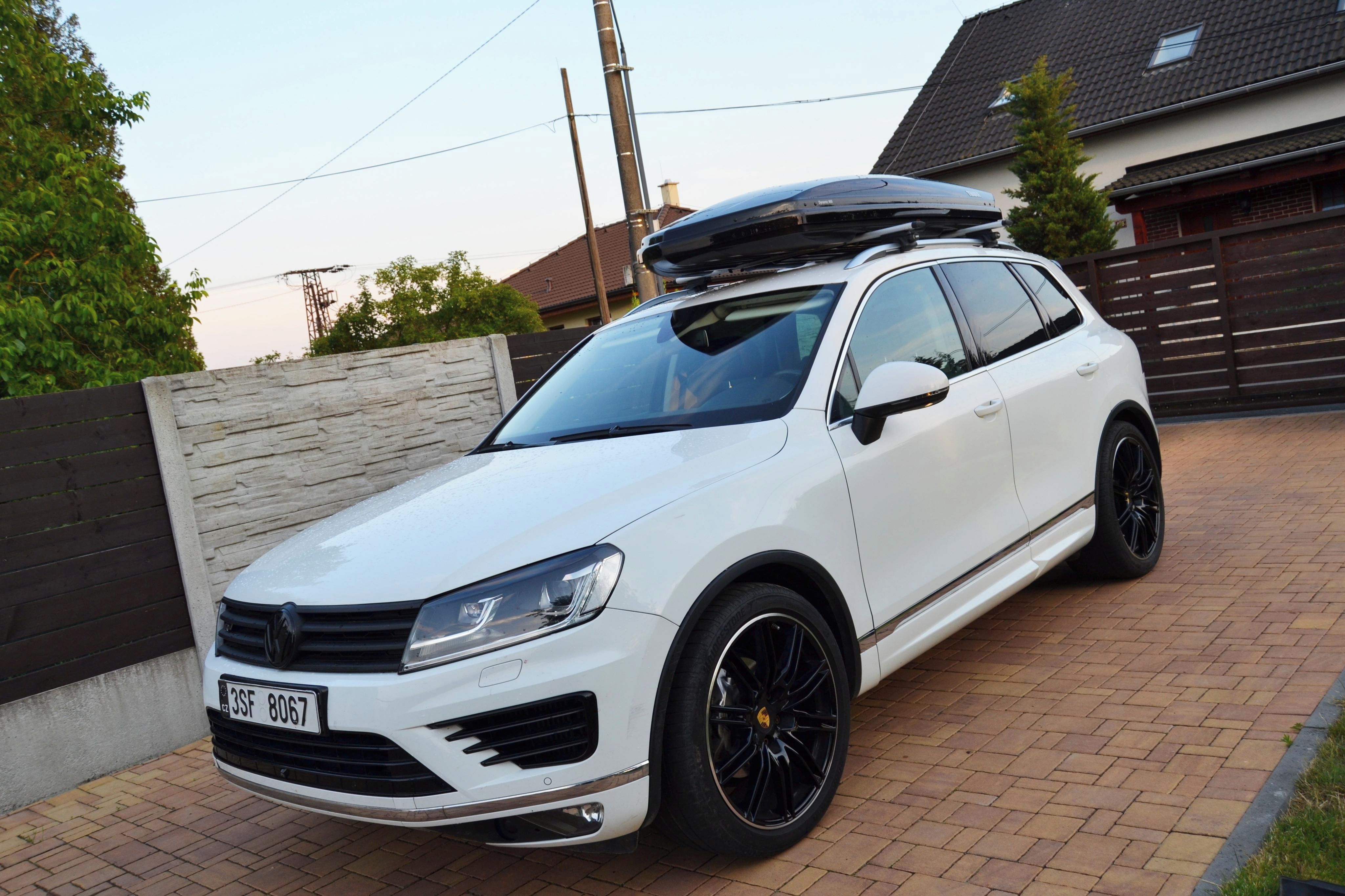 Volkswagen Touareg, 3.0TDi R-LINE 7P/ČR/TAŽNÉ/2015