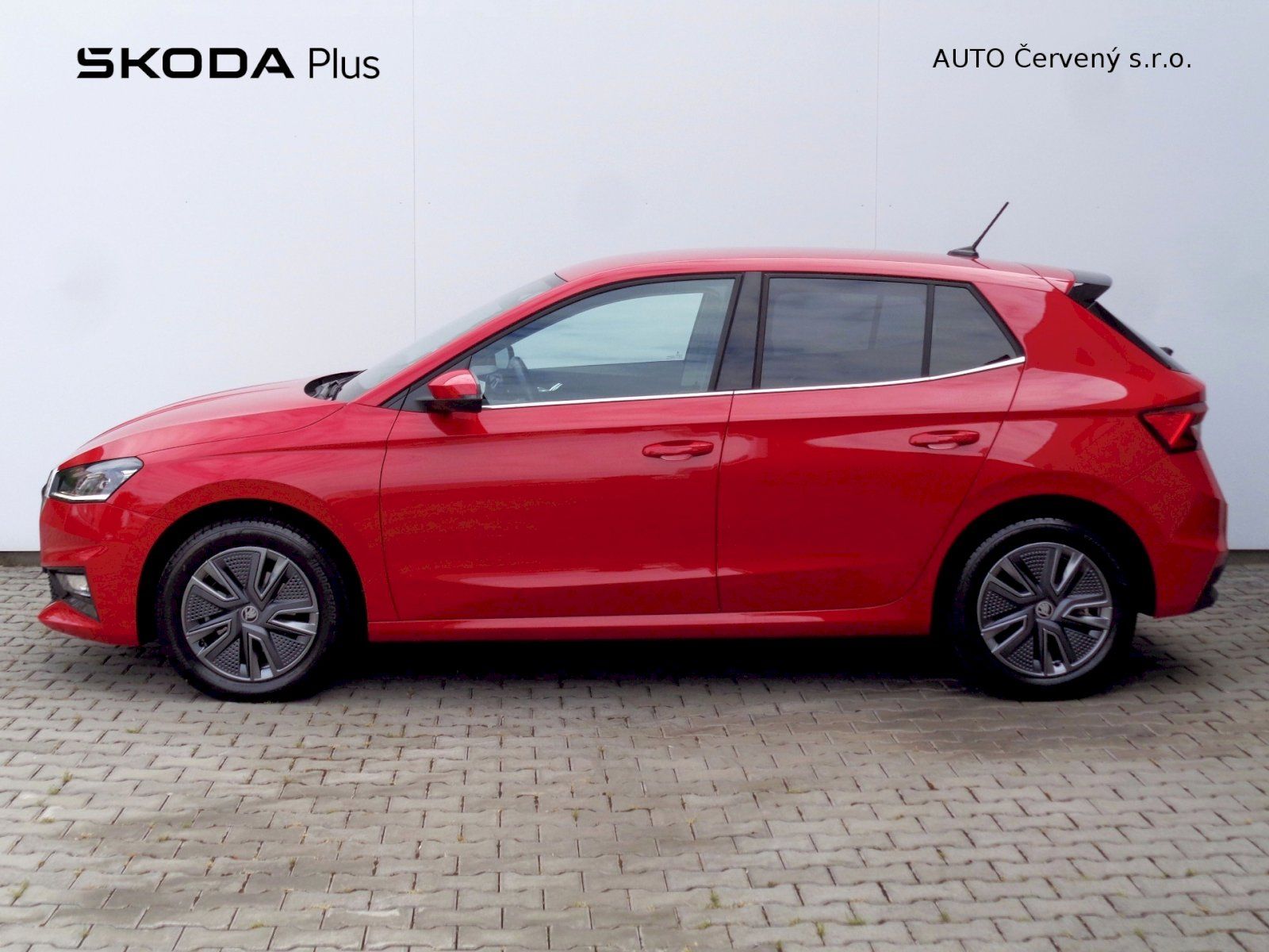 Škoda Fabia, 1.0 TSI 85kW DSG Top Selection - fotka 3