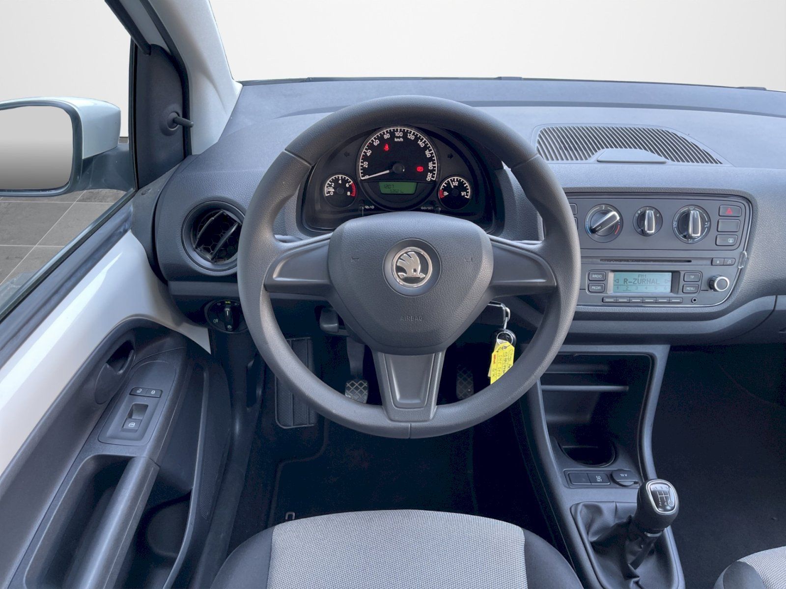 Škoda Citigo, 1.0 MPI 44 kW Ambition Plus - fotka 6