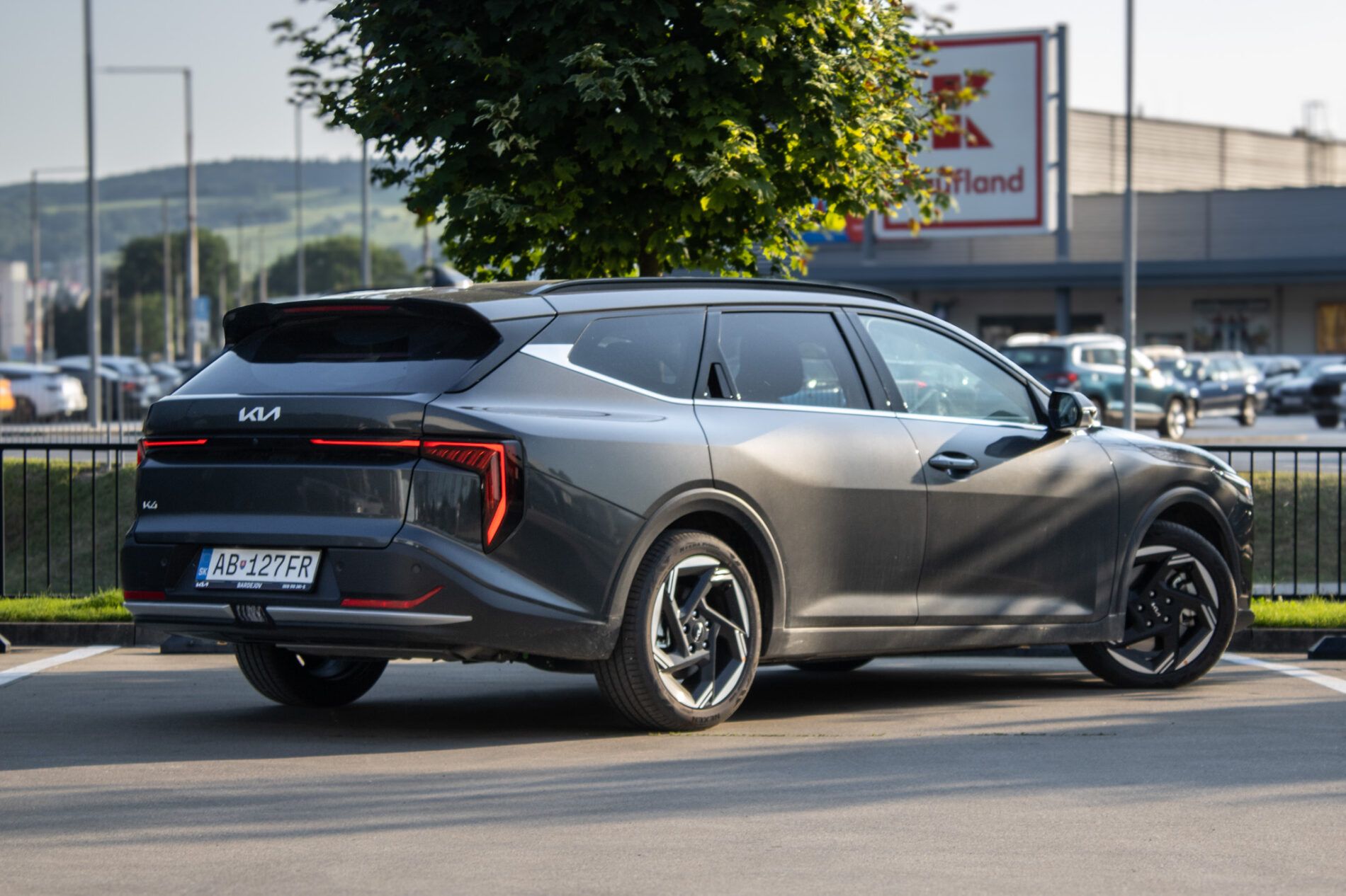 Kia K4 - fotka 5