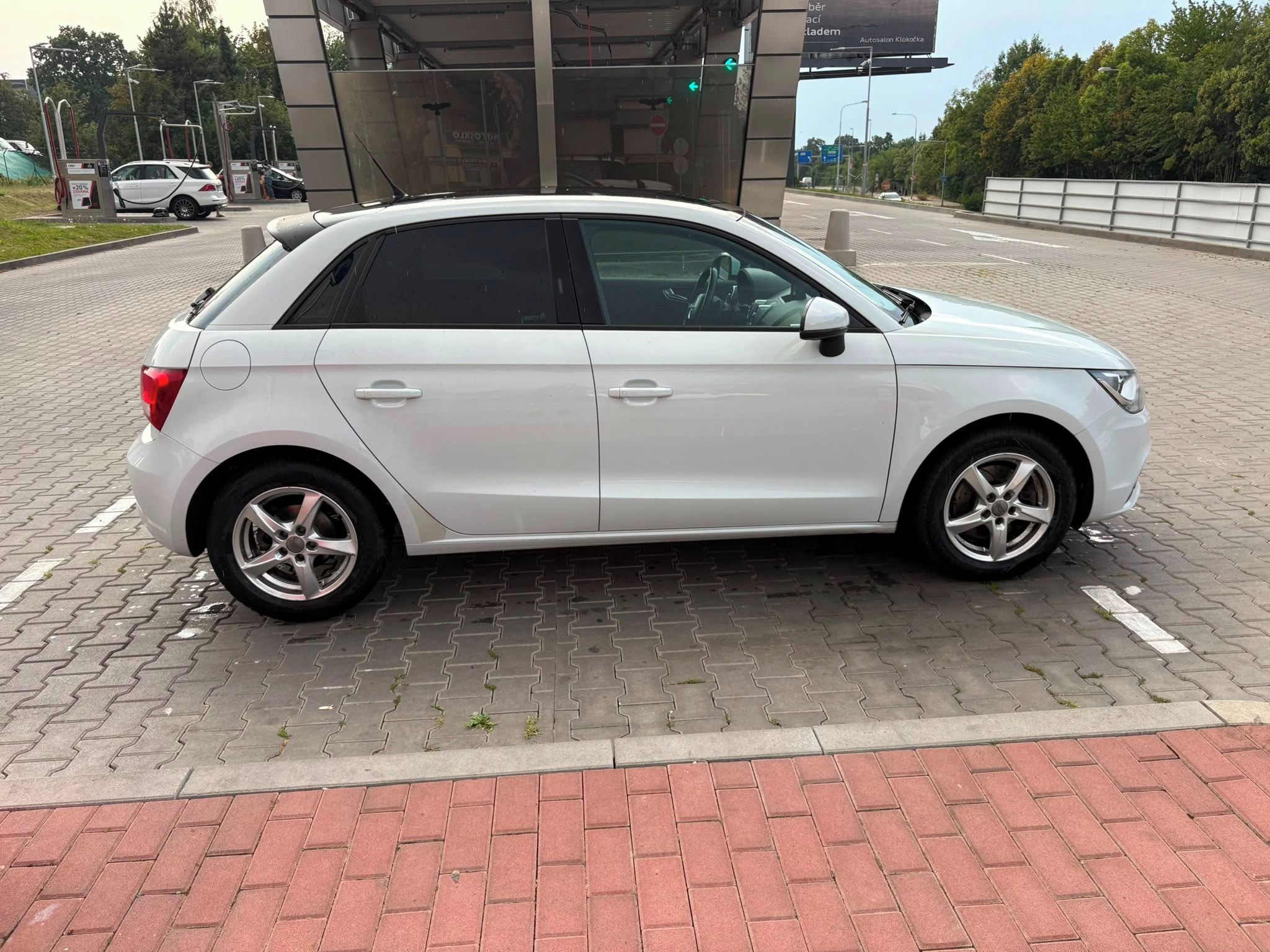 Audi A1, Sportback 1.4, TFSI - fotka 4