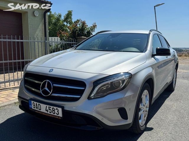 Mercedes GLA