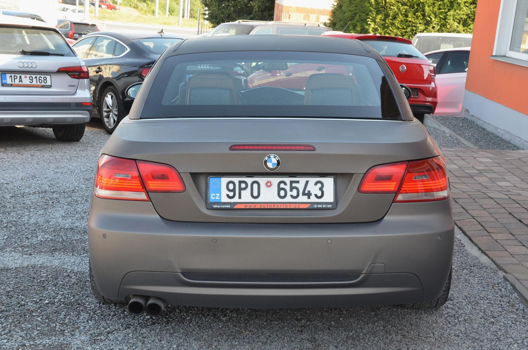 BMW Řada 3, 325i 155kW E93 Cabrio / manuál - fotka 5