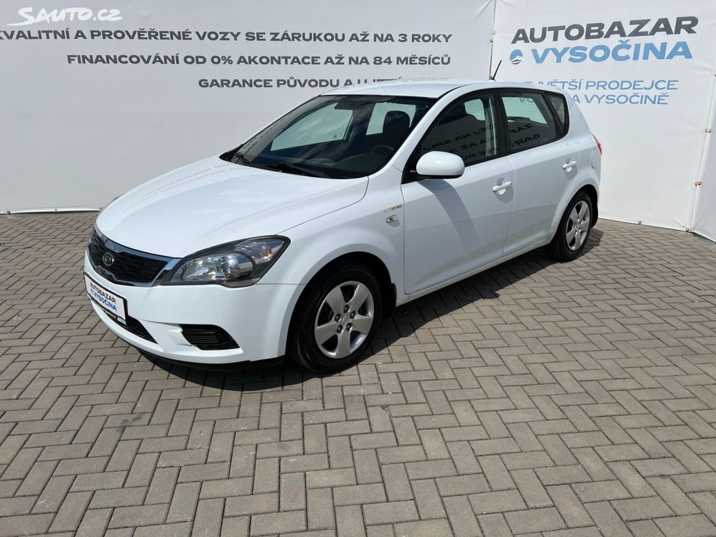Kia Cee´d, 1.4CVVT ČR+1.majitel!! Tažné!