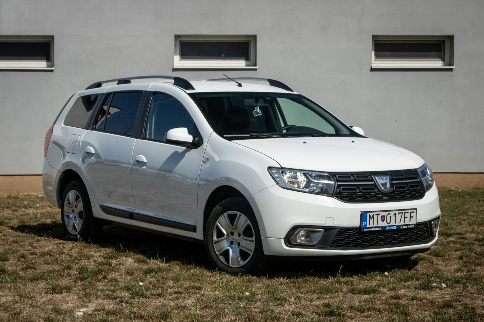 Dacia Logan - fotka 4