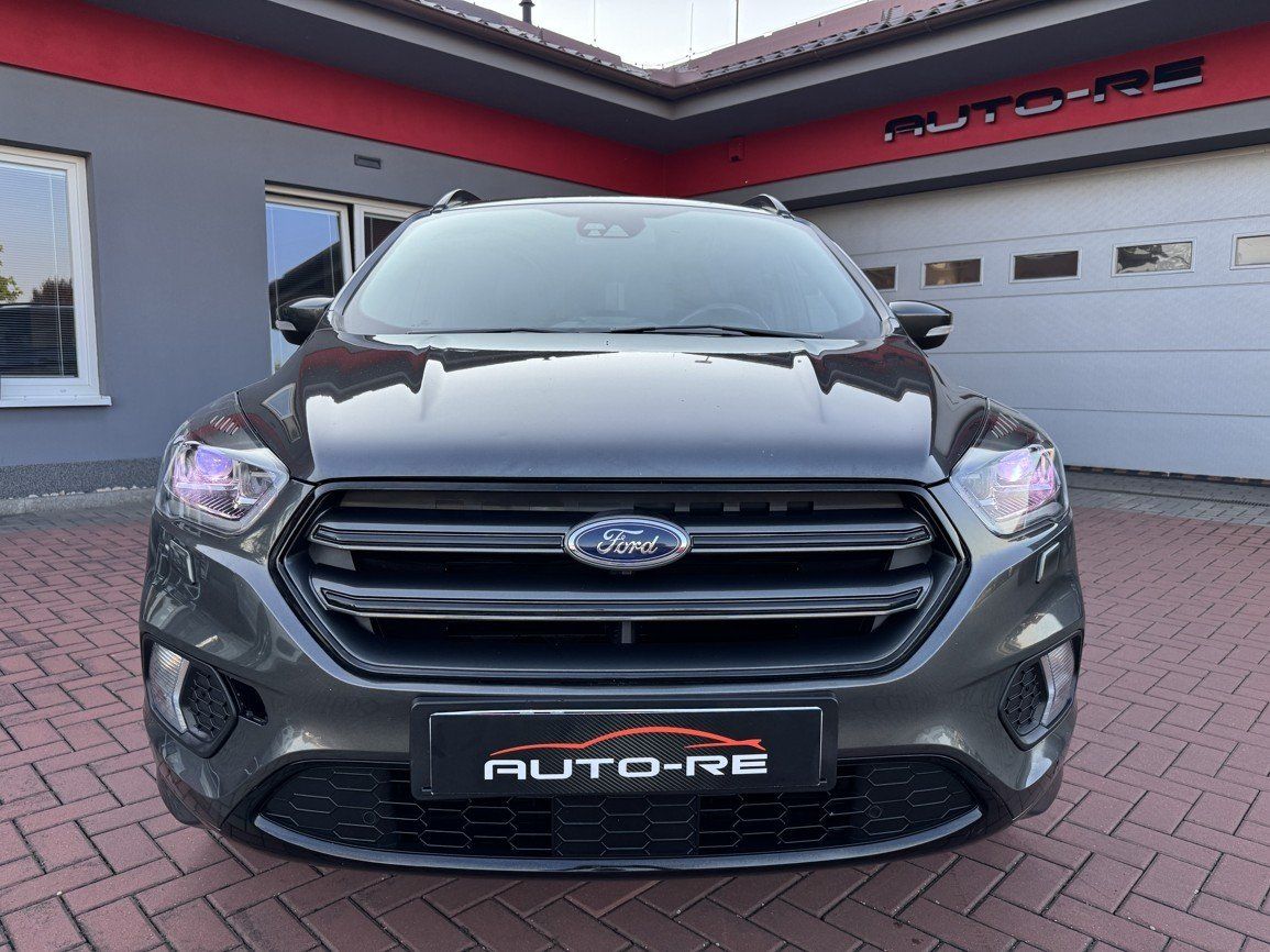 Ford Kuga, 2.0 TDCi ST-Line Xenony AT - fotka 5