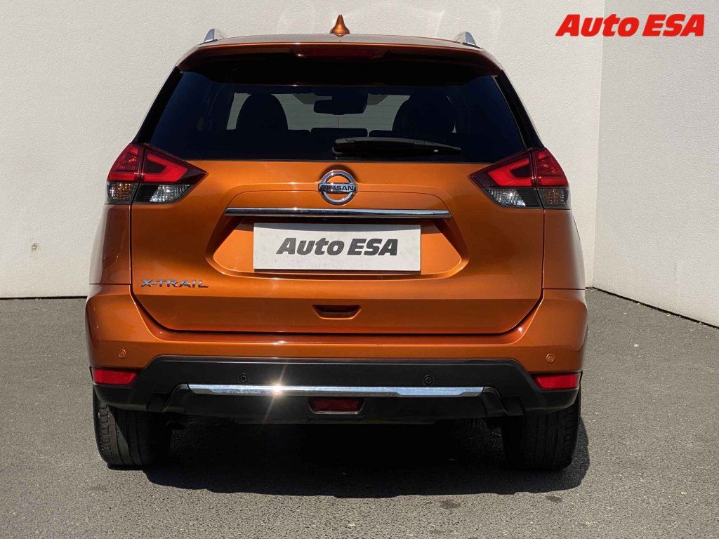 Nissan X-Trail, 2.0 dCi 4x4,navi - fotka 5