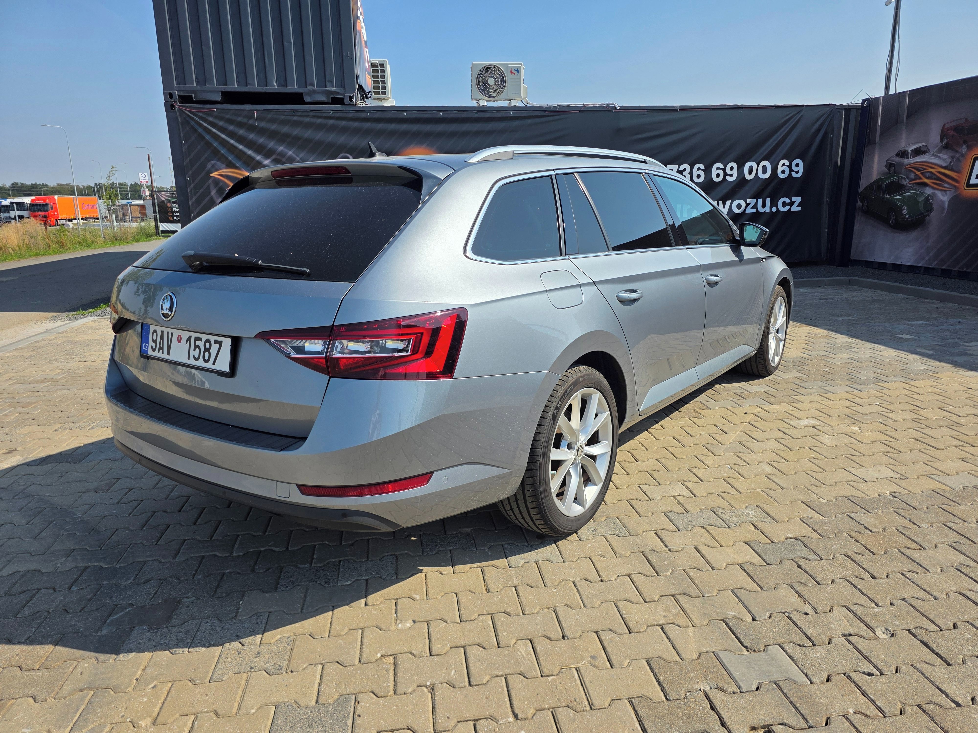 Škoda Superb, 2.0TDI, 110kw, 2016, doložený - fotka 5