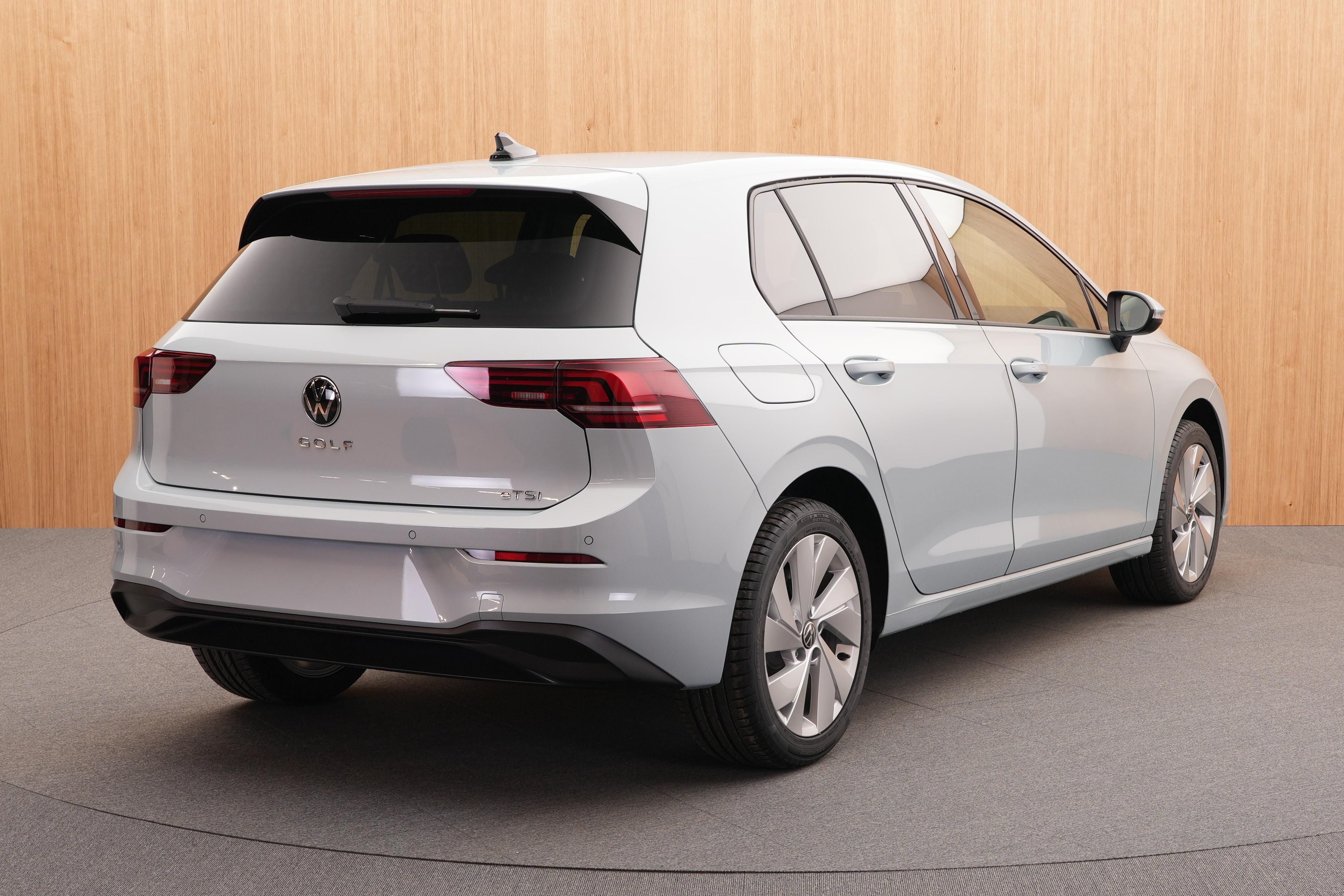 Volkswagen Golf Variant, Limited 1.5 eTSI mHEV DSG - fotka 4