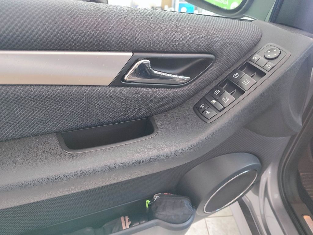 Mercedes-Benz Třídy B, 1.5i 70KW - fotka 6