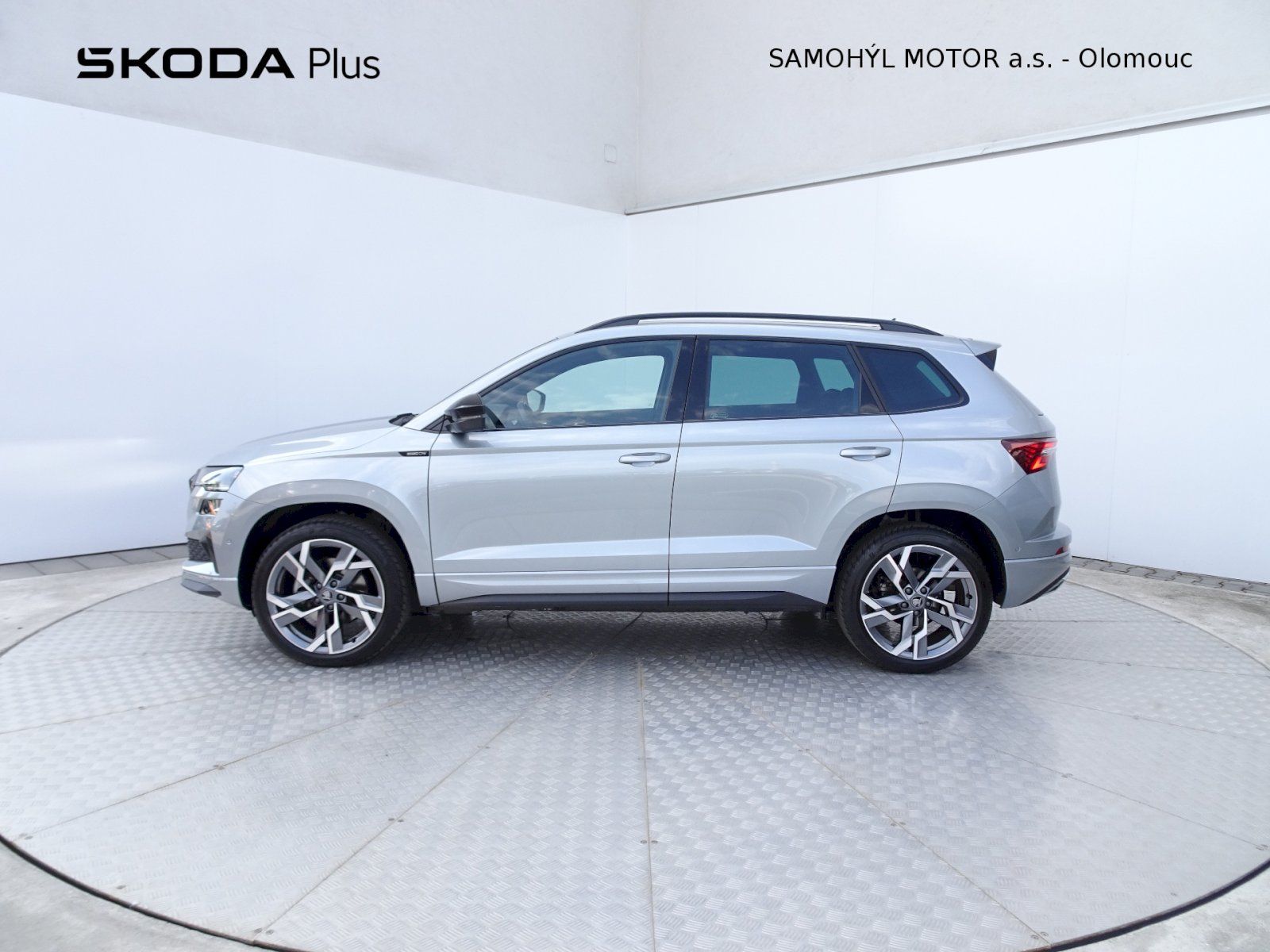 Škoda Karoq, 2.0TDI DSG 4x4 Sportline - fotka 3