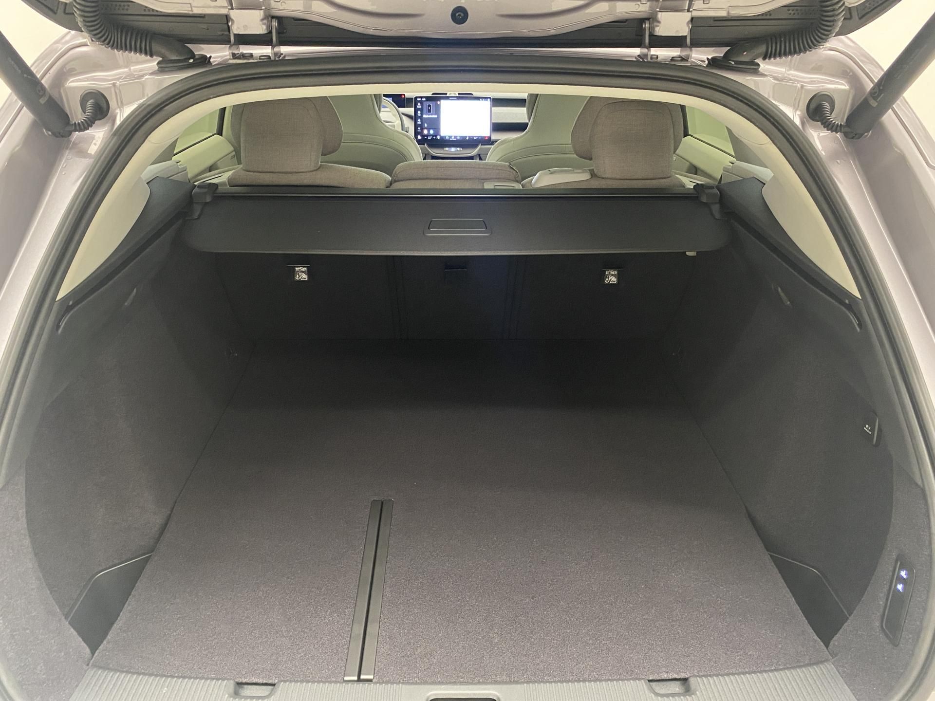 Volvo EX60, P10 AWD ELECTRIC ULTRA - fotka 5