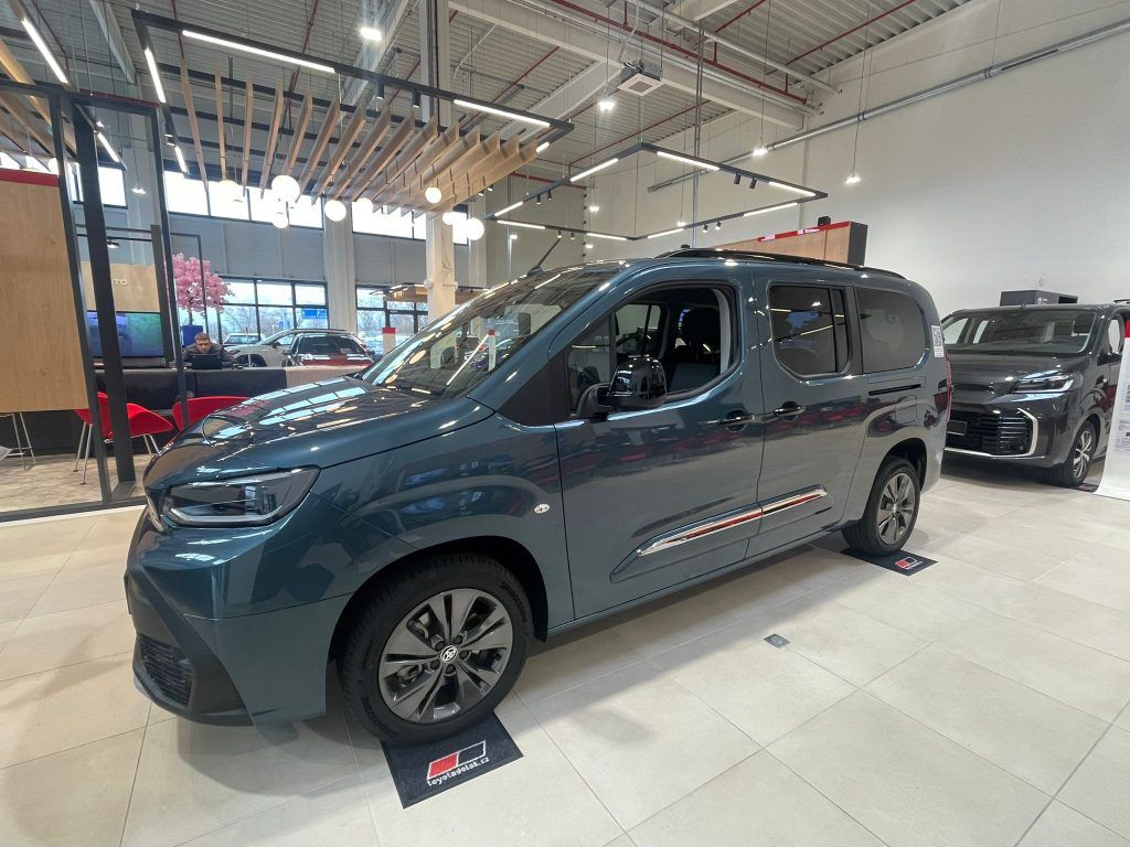 Toyota Proace City Verso, 1.5 D-4D M/T Family 7S