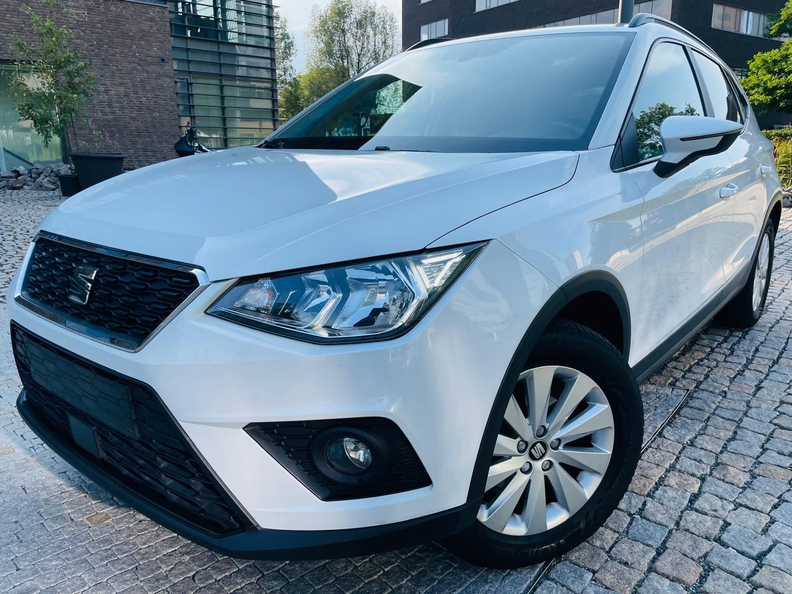 Seat Arona, 1.0TSI 85KW 1.MAJITEL SENZORY - fotka 2