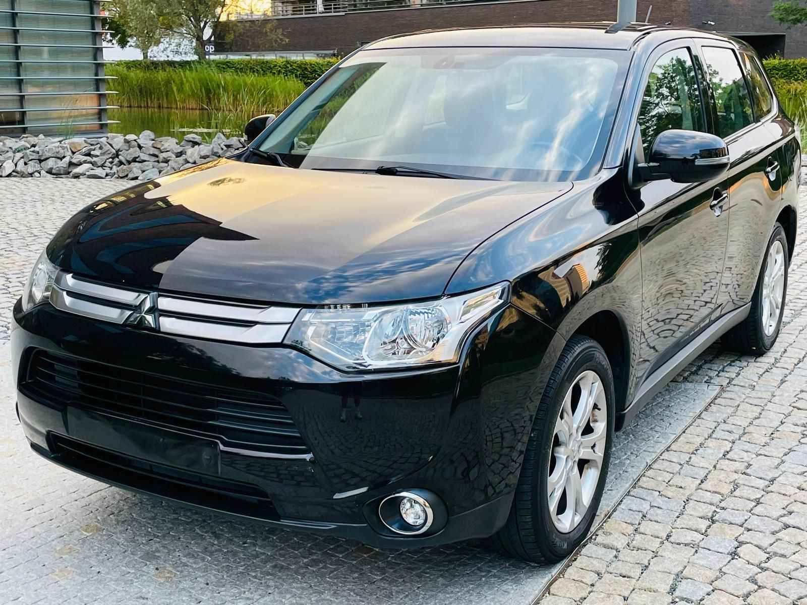 Mitsubishi Outlander, 2.0i 1.MAJITEL KAMERA TAŽNÉ - fotka 3