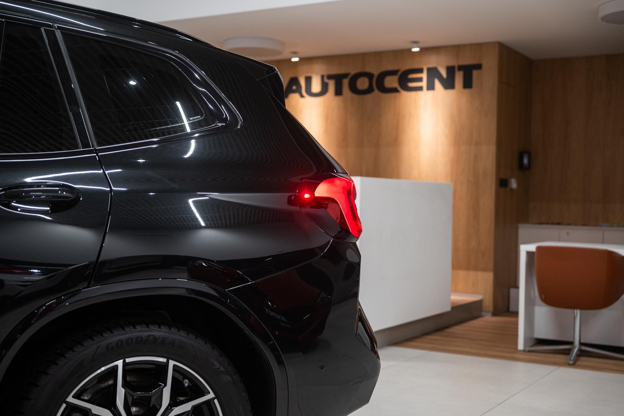 BMW X3, M20D 4X4 1 CZ - fotka 6