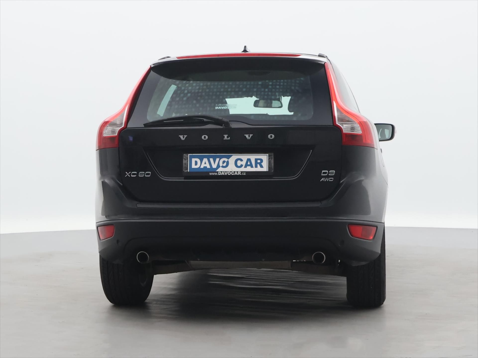Volvo XC60, 2,4 D3 120kW Momentum AWD AUT - fotka 6