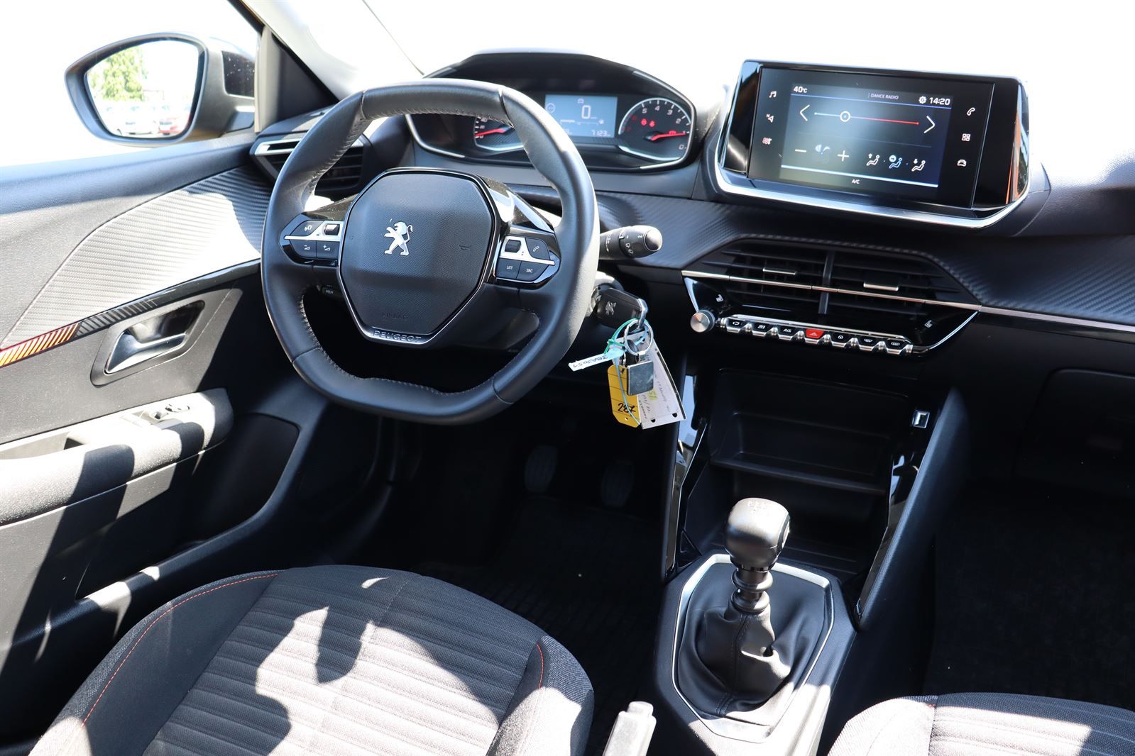 Peugeot 208, ACTIVE 1.5 BlueHDi 100 - fotka 5