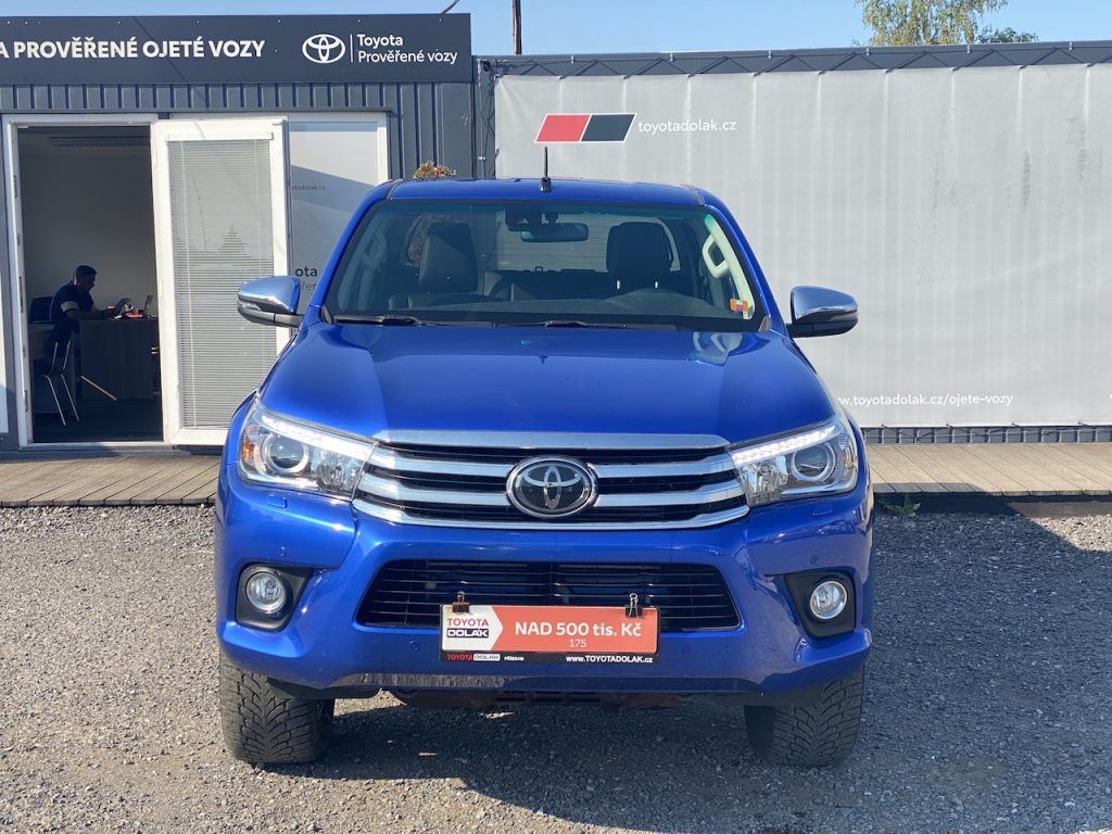 Toyota Hilux, 2.4D, ČR, Executive, DPH - fotka 3