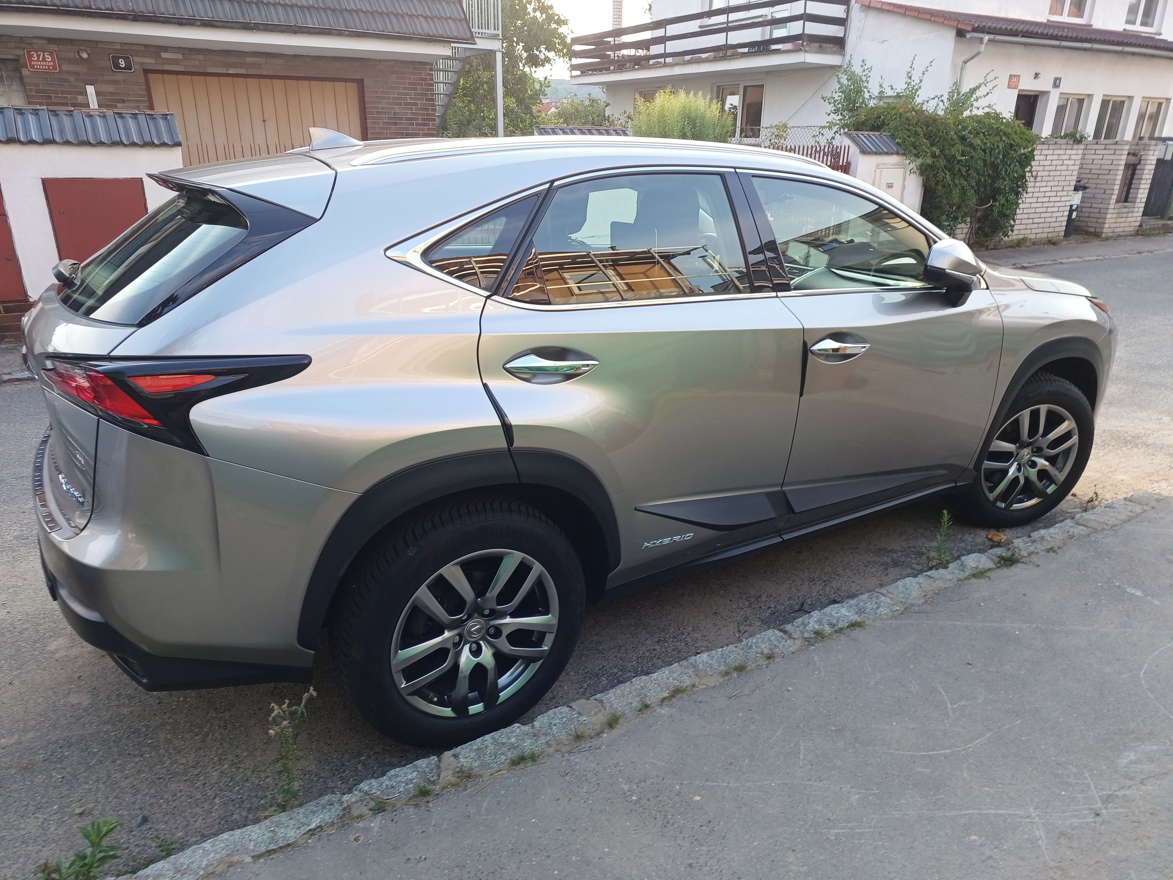 Lexus NX 300h, NX300H - AWD - HYBRID - fotka 6