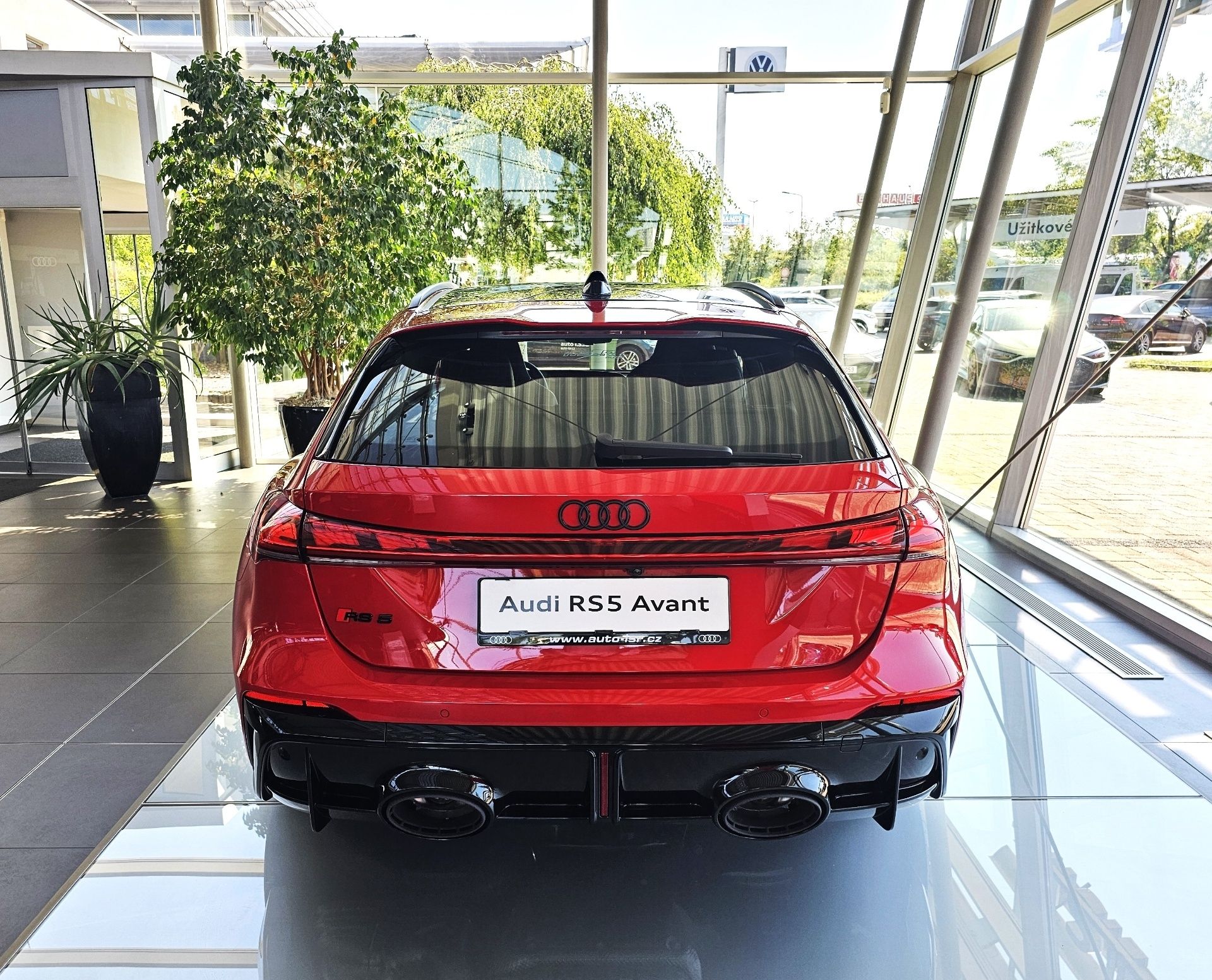 Audi RS5, Avant e-hybrid Quattro 470 kW - fotka 5