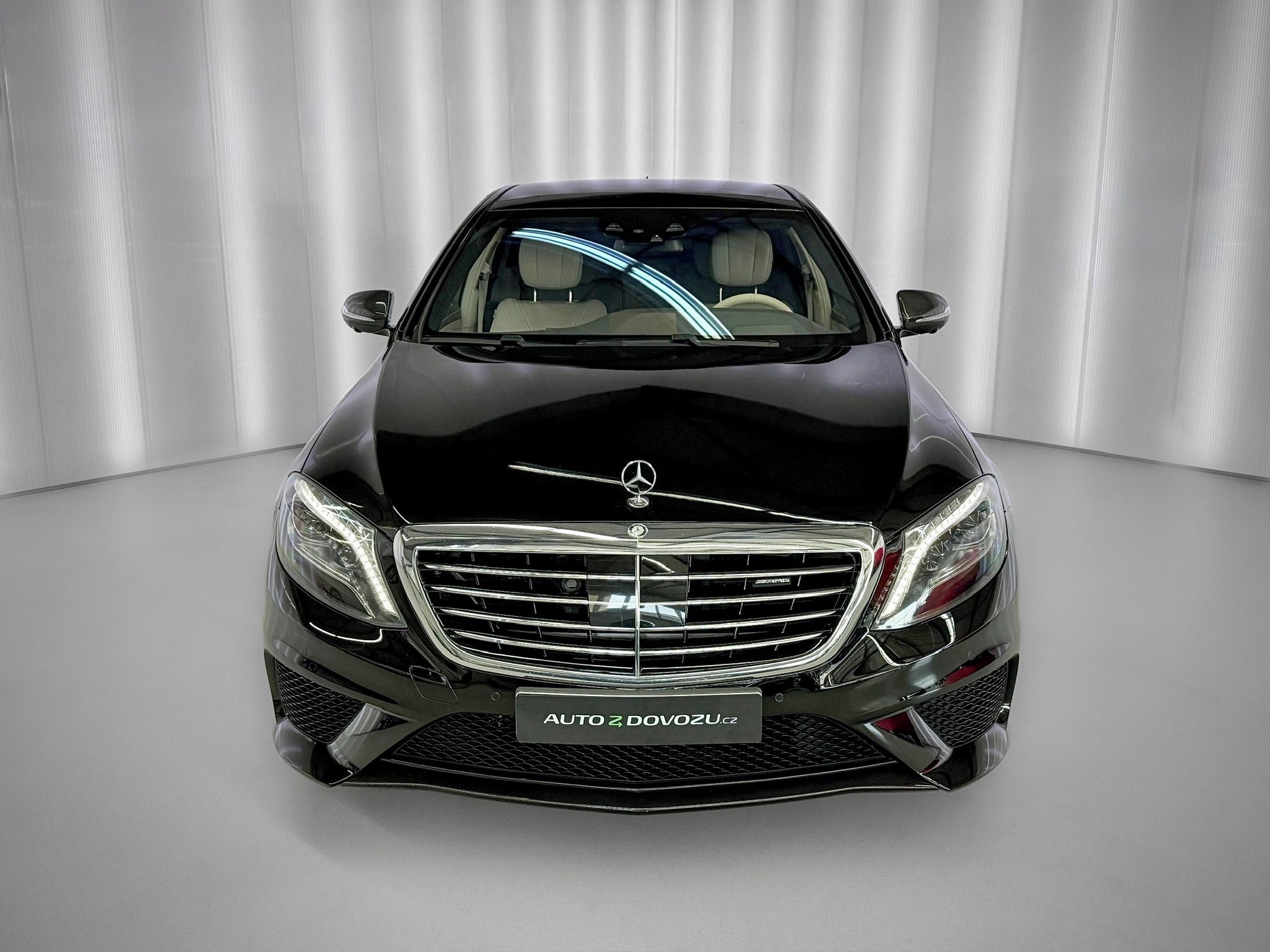 Mercedes-Benz Třídy S, V8 4MATIC LONG, WEBASTO, PANO - fotka 3
