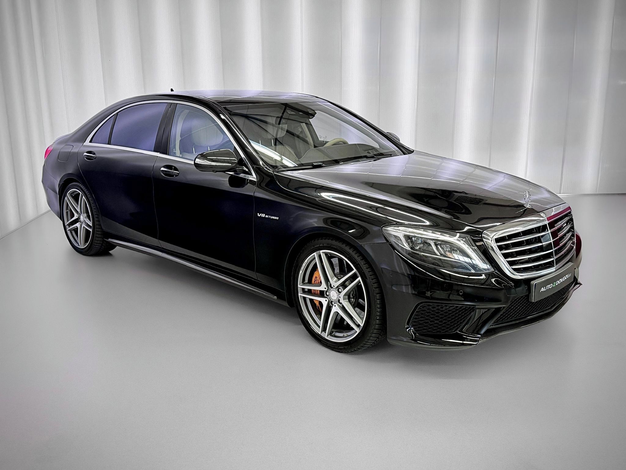 Mercedes-Benz Třídy S, V8 4MATIC LONG, WEBASTO, PANO - fotka 4