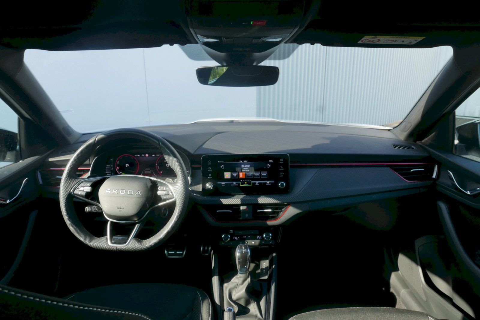 Škoda Kamiq, 1.0 TSI 85 kW 7°DSG Monte Carl - fotka 5