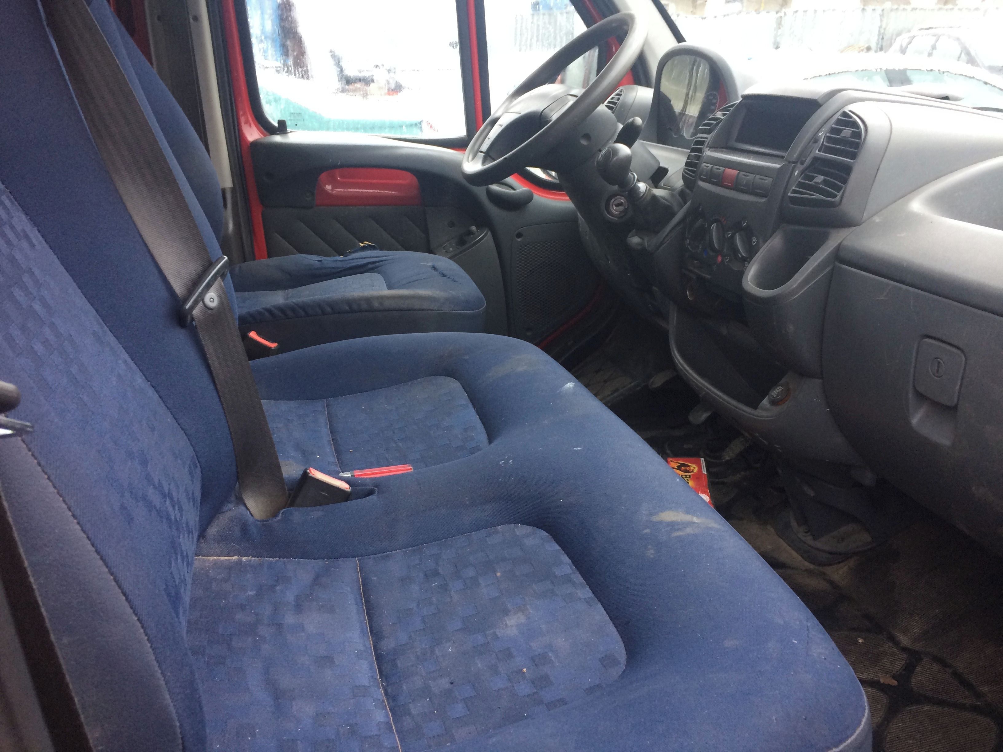 Peugeot Boxer, 2.0Hdi 9 míst BUS - fotka 4