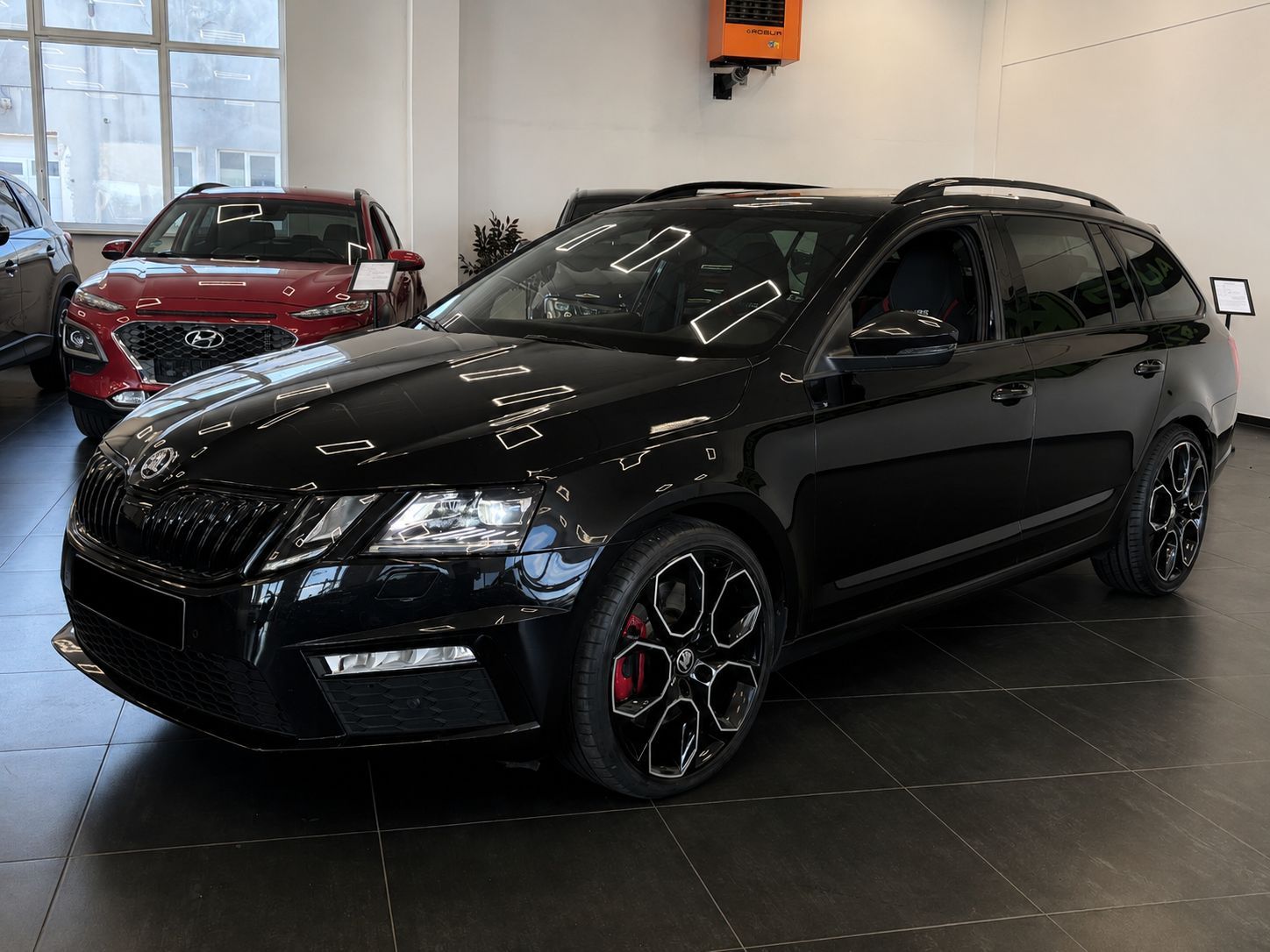 Škoda Octavia, RS, ČR, DSG, LED, NAVI., SERVI - fotka 3