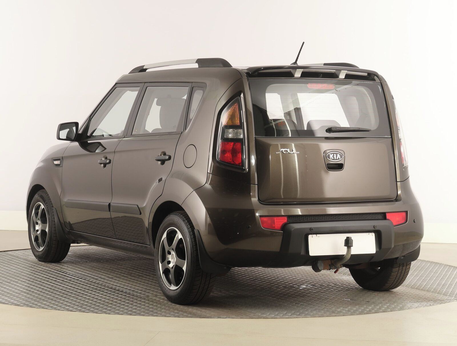 Kia Soul, 1.6 CVVT, Park. senzory - fotka 4