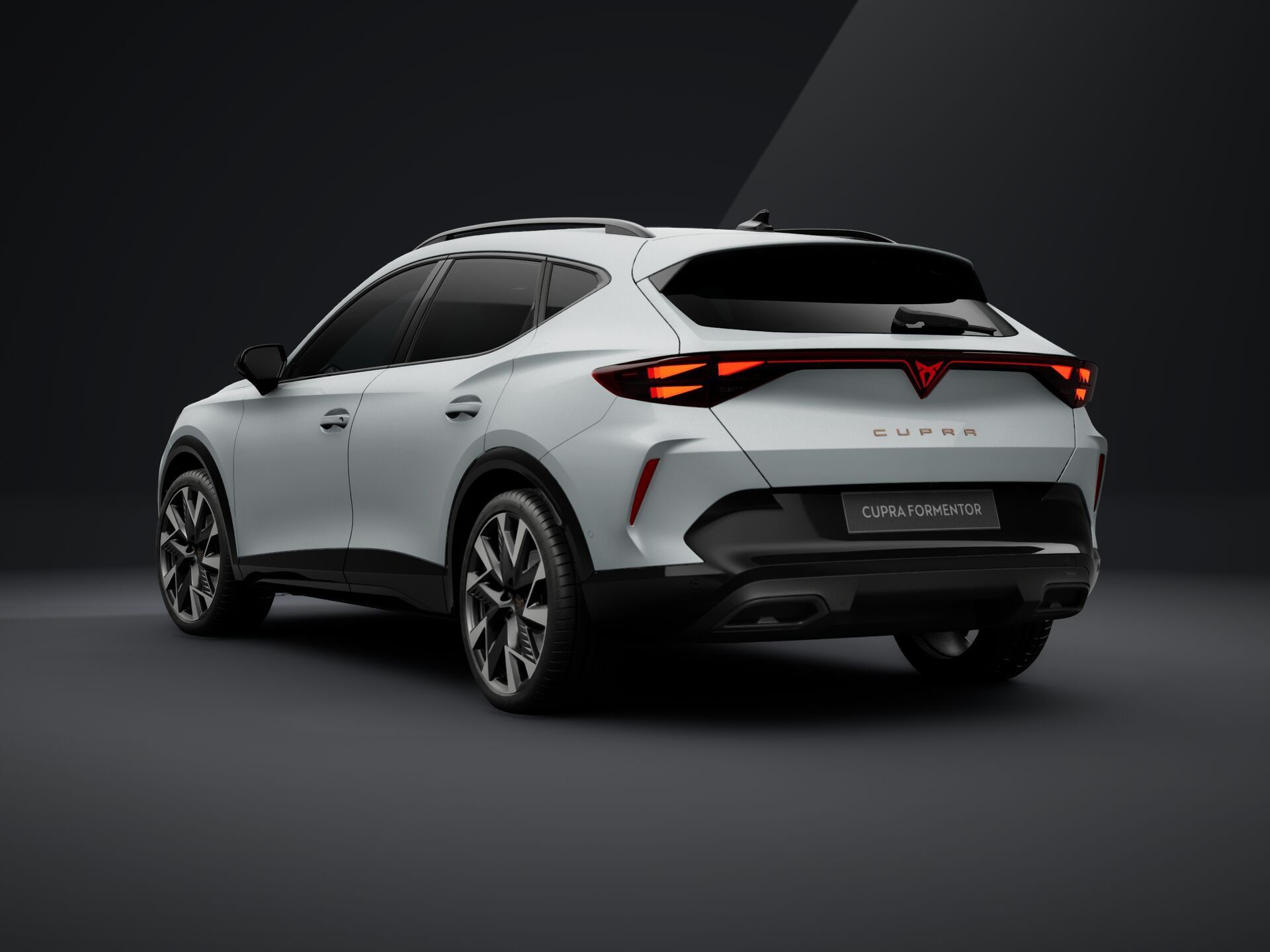 Cupra Formentor, Formentor 1.5 eTSI 150k DSG - fotka 3
