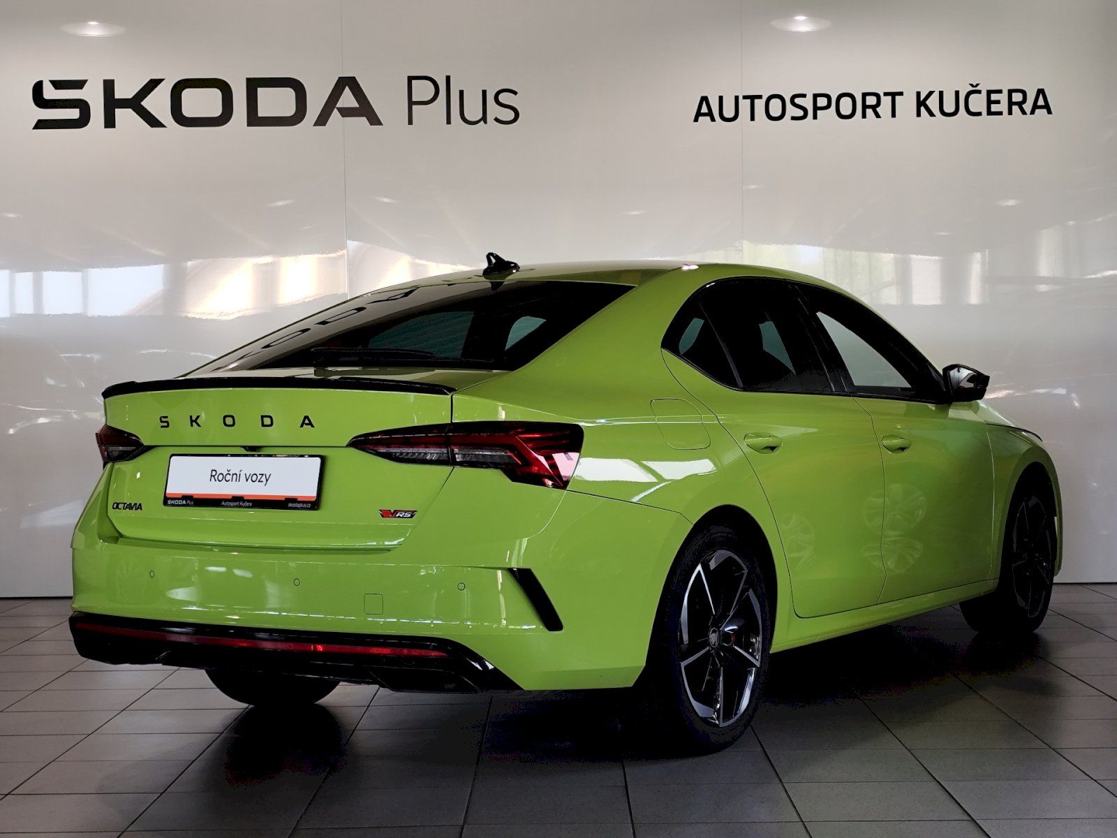 Škoda Octavia, OCTAVIA RS 2.0 TSI 195 kW DSG - fotka 2