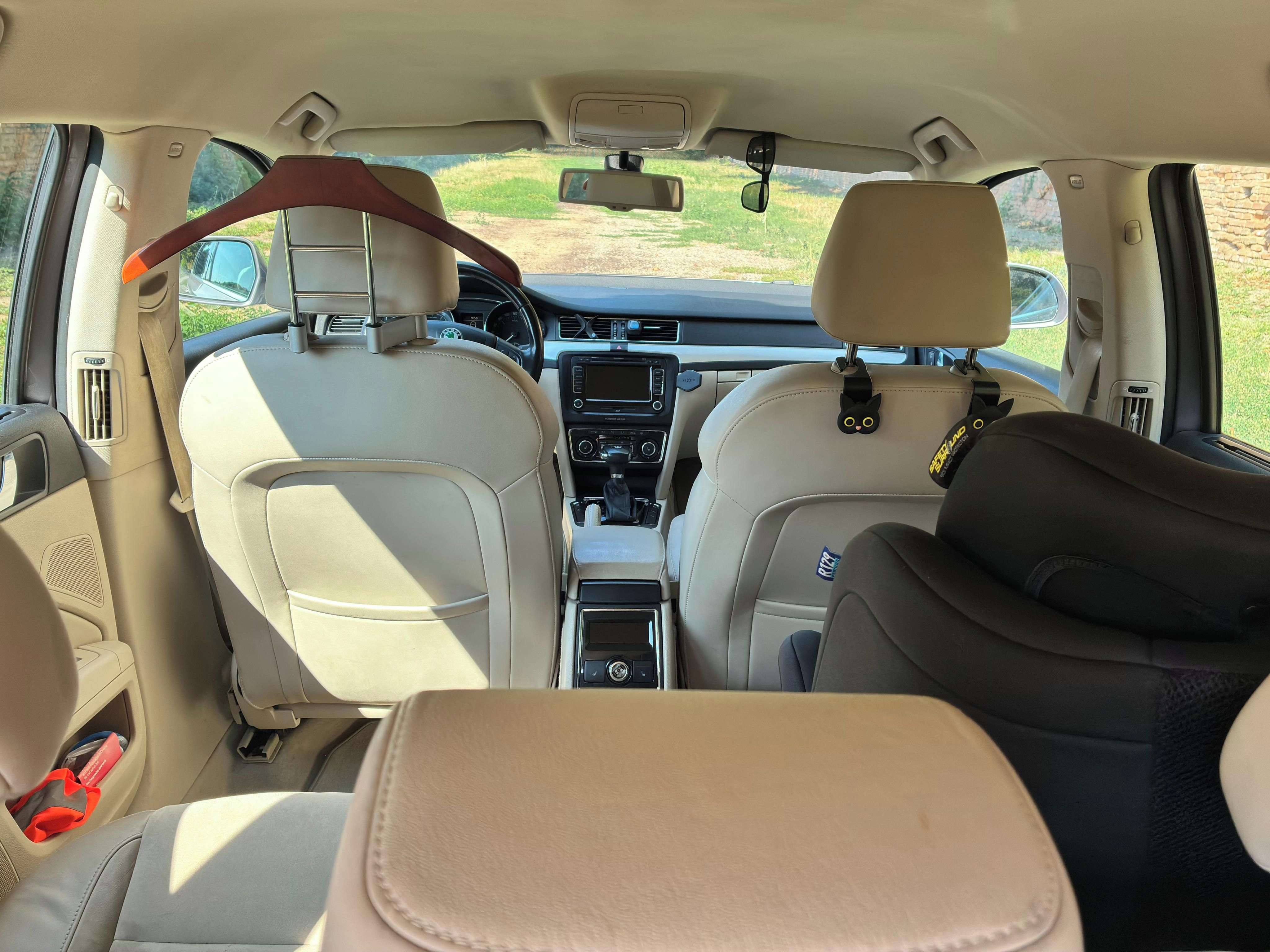 Škoda Superb, Škoda Superb II Combi 3.6 FSI - fotka 5