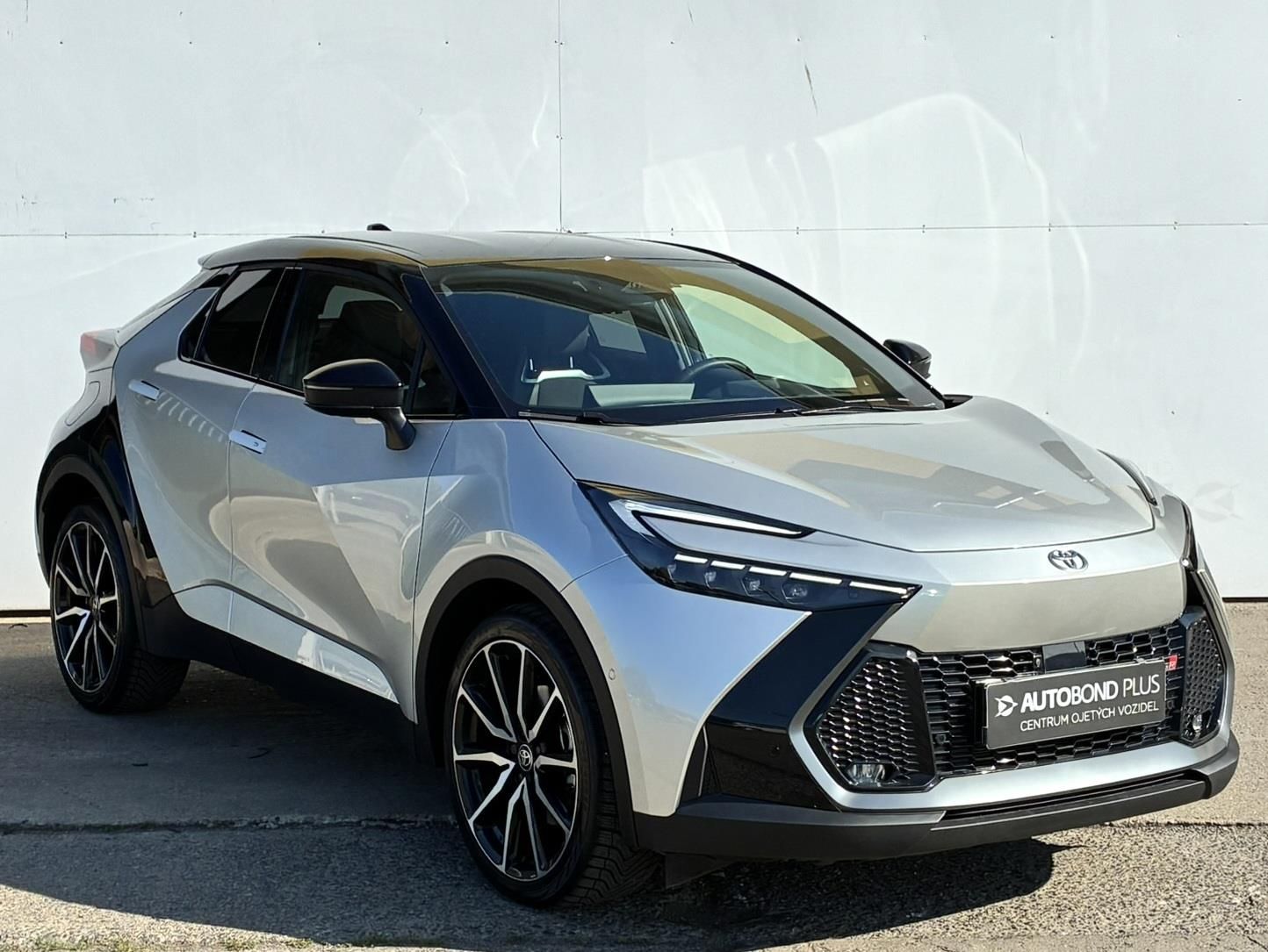 Toyota C-HR, 2.0 PHEV e-CVT GR-Sport Dynami - fotka 6