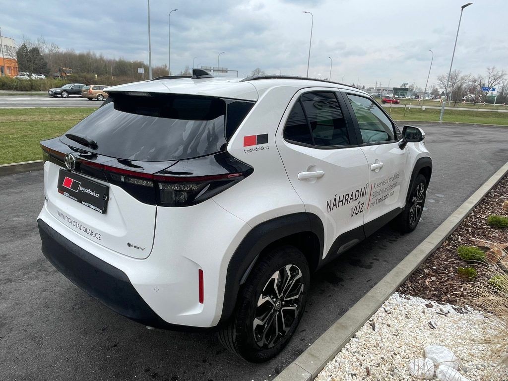 Toyota Yaris Cross, 1.5 130k FWD Hybrid Style - fotka 6
