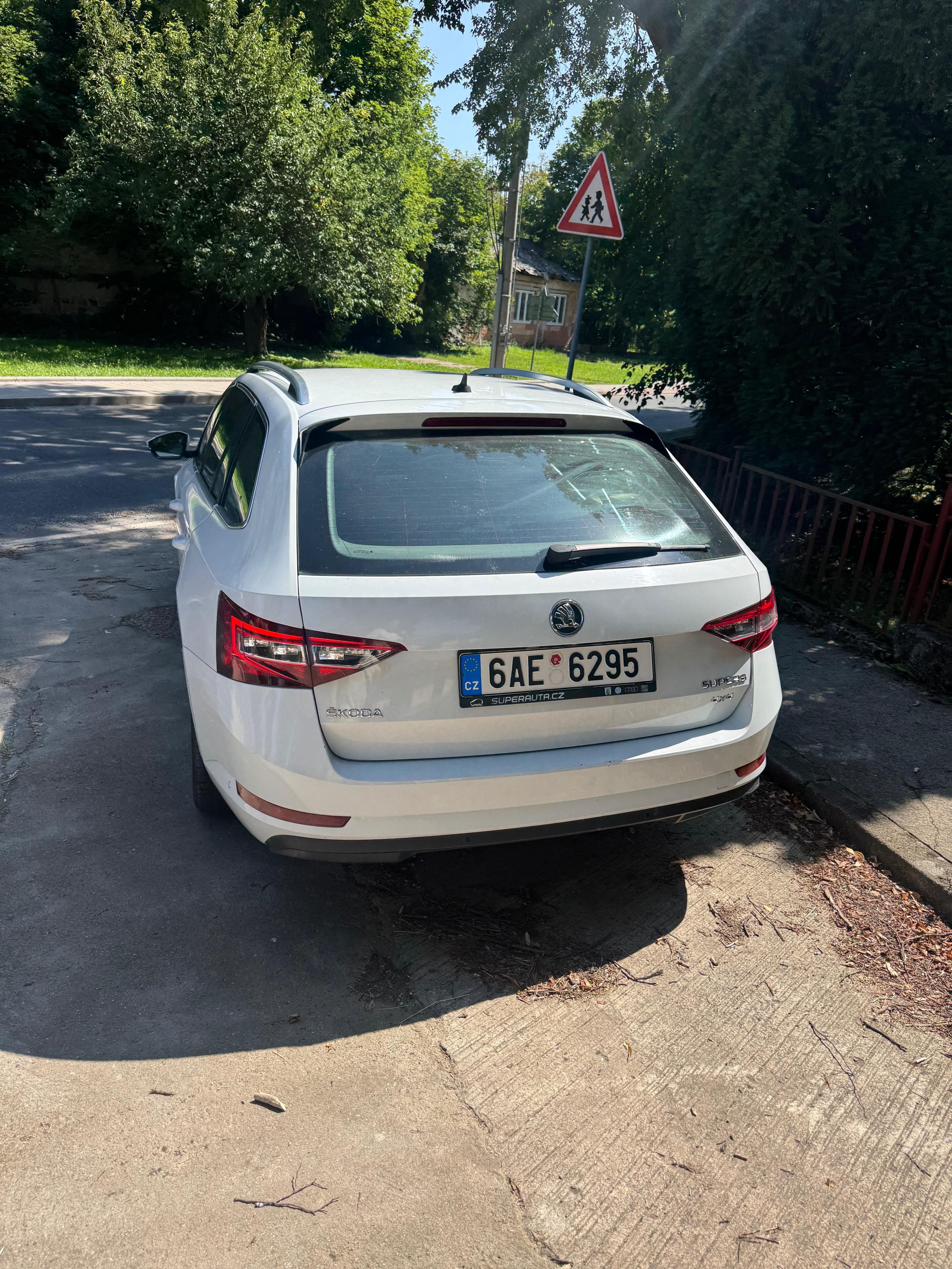 Škoda Superb, Skoda Superb 3 2017 najezd 240 - fotka 5