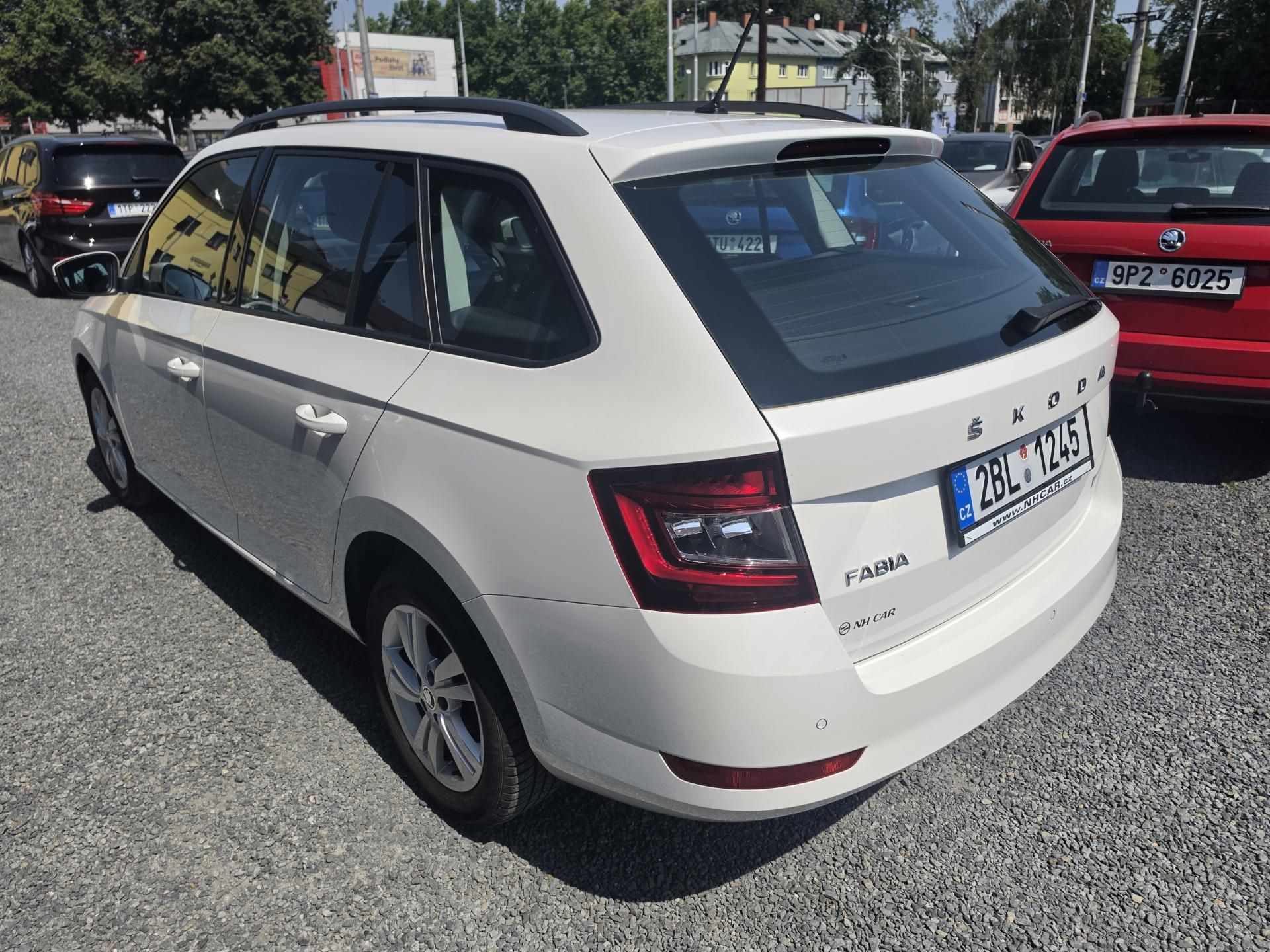 Škoda Fabia, 1.0 TSI Led - fotka 3