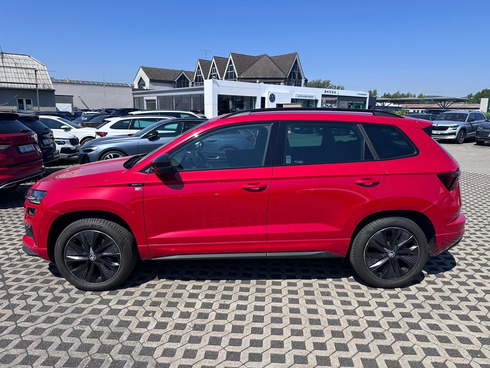 Škoda Karoq, 2,0 TDI DSG 4x4 Sportline - fotka 6