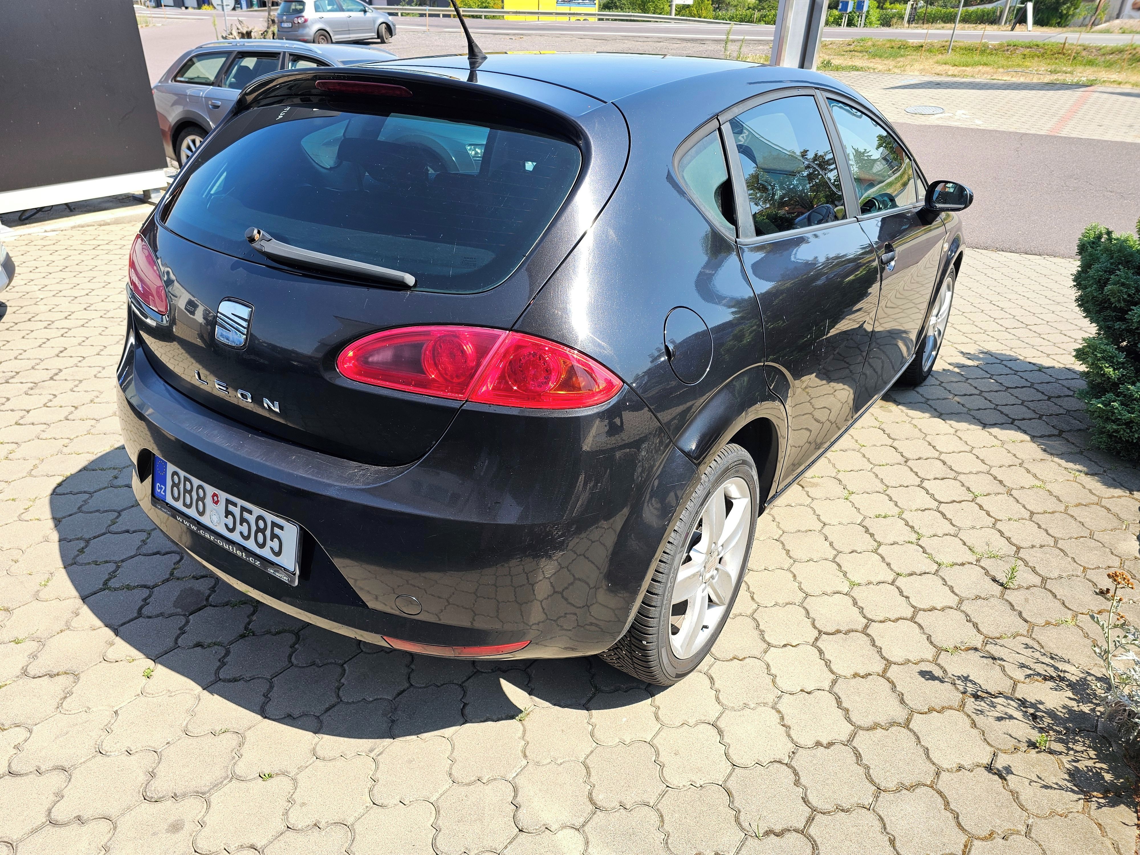 Seat Leon, 1.9 TDI 77 kW Automat - fotka 5