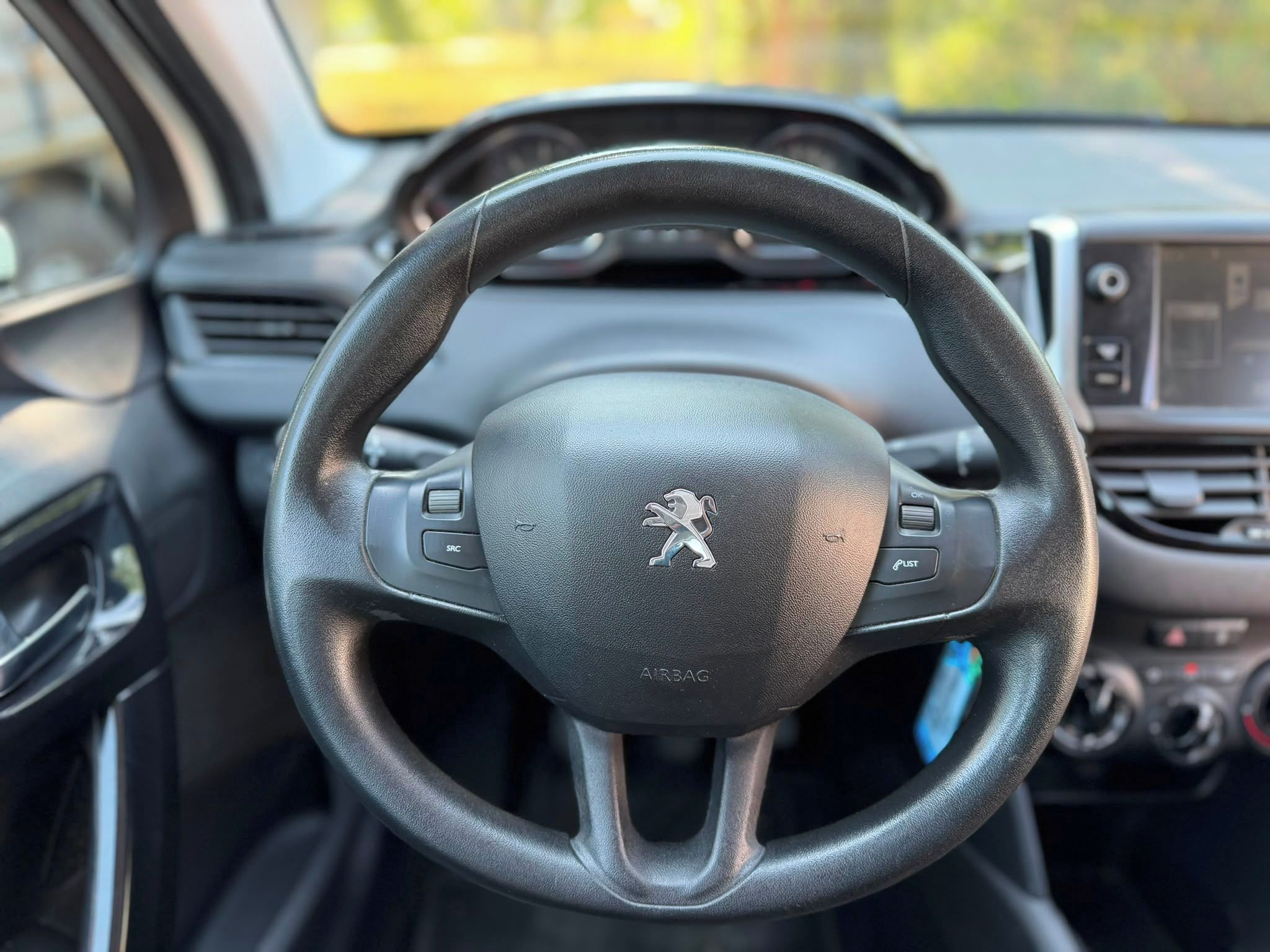 Peugeot 208, ACTIVE 1.4HDi 75 MAN5 - fotka 2