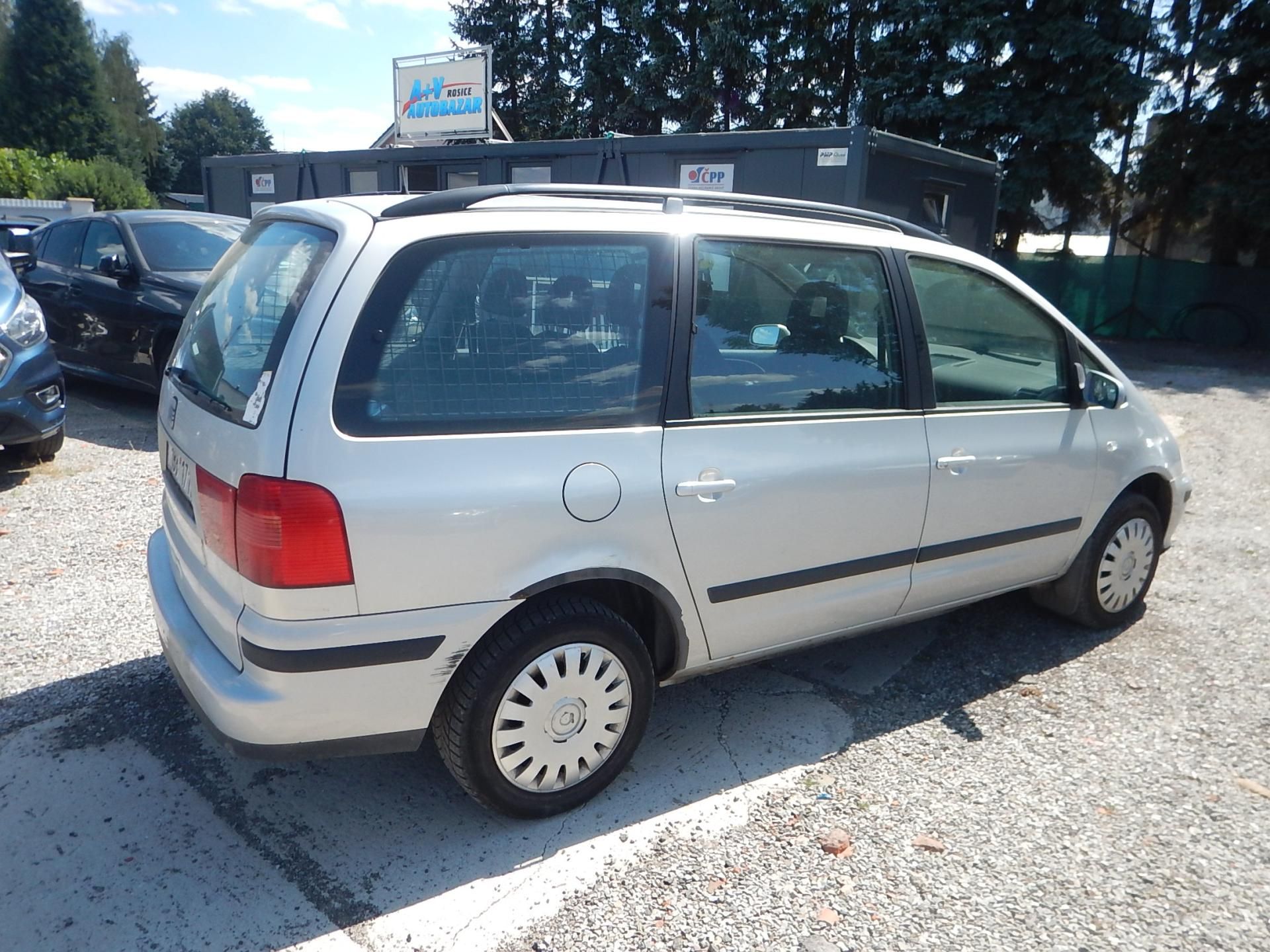 Seat Alhambra, 1.9 TDi 85 kw - fotka 6