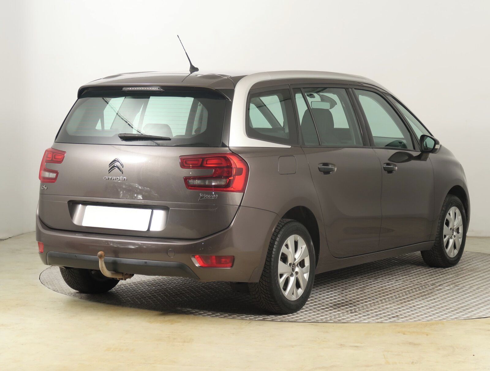Citroën Grand C4 Picasso, 1.6 BlueHDi, 7 míst, Navi - fotka 5