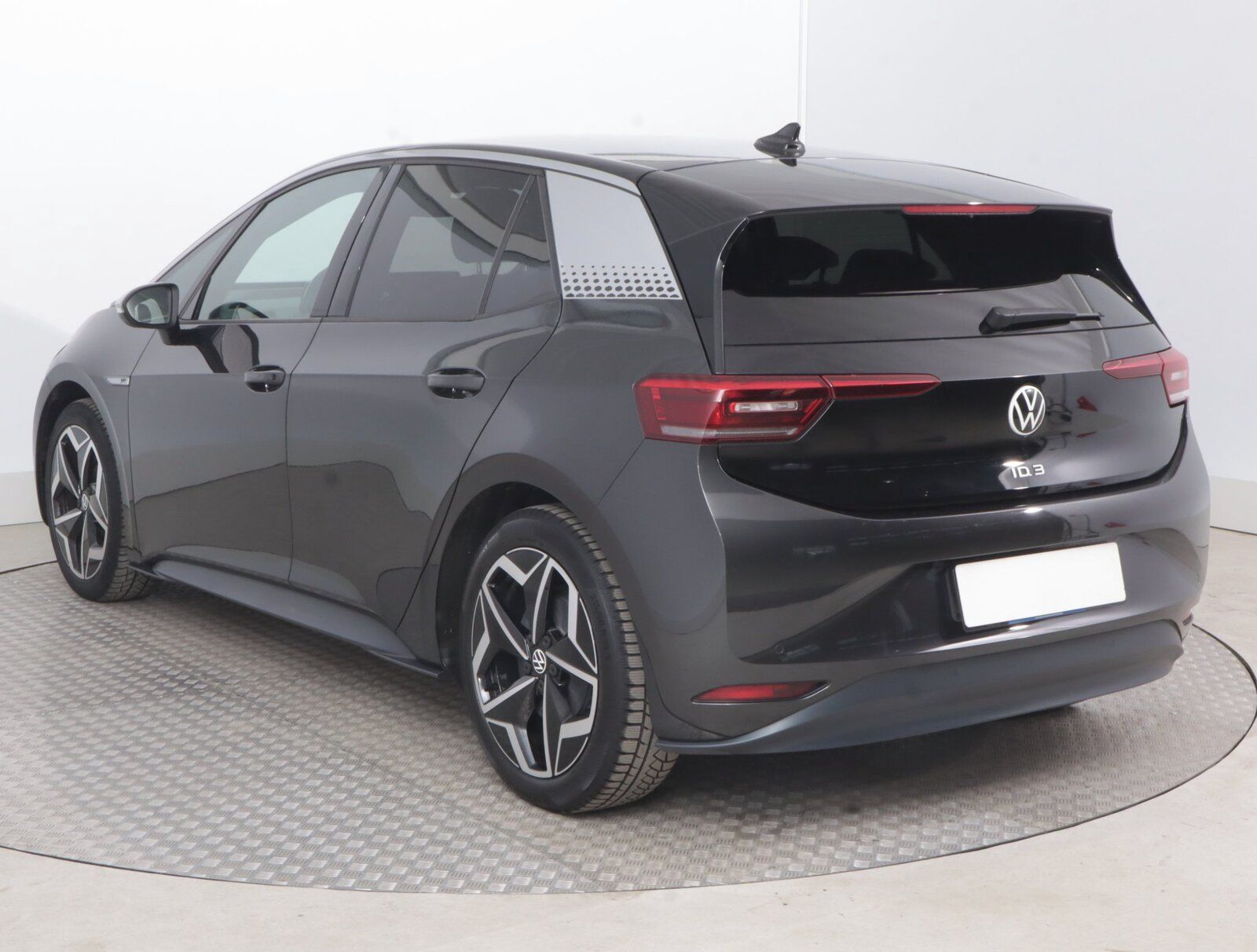 Volkswagen ID.3, Pro (62 kWh), SoH 88% - fotka 4