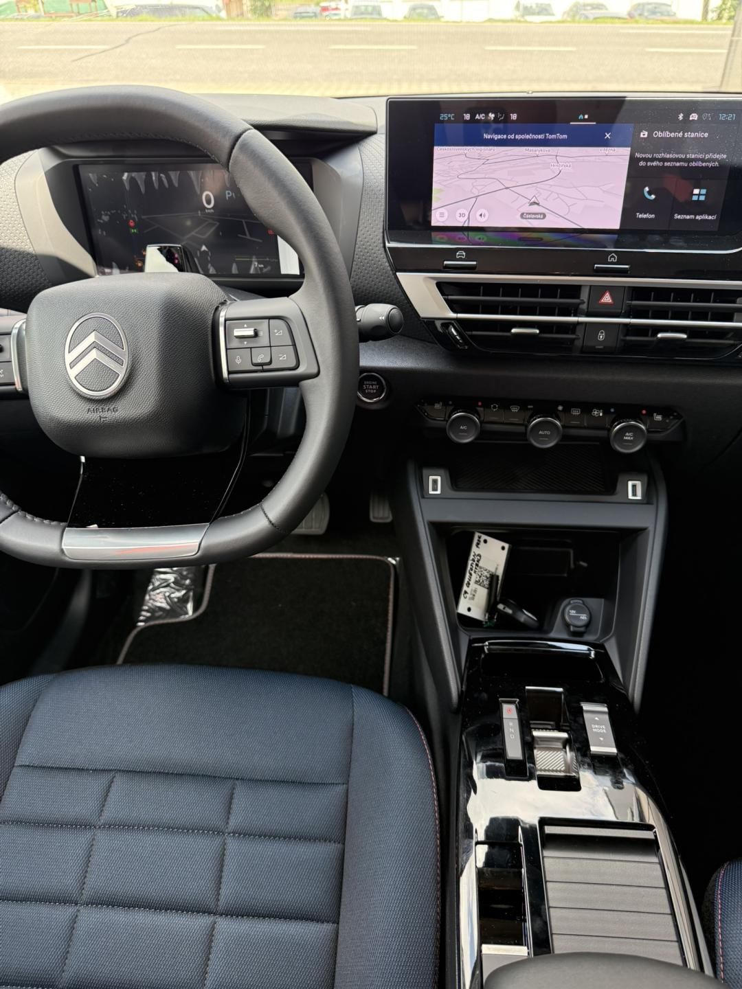 Citroën C4, COLLECTION HYBRID 145k AUT - fotka 6