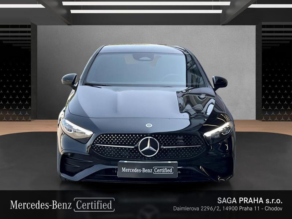 Mercedes-Benz Třídy A, A-Třída 200 AMG Night - fotka 2