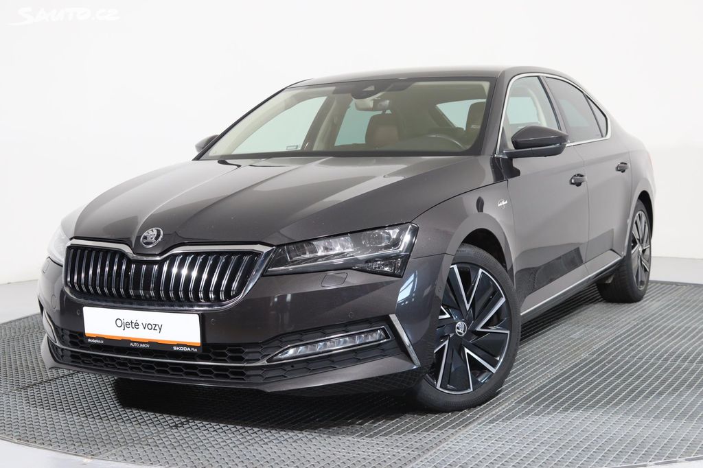 Škoda Superb, L&K 2,0 TDI 110 kW DSG/ MATRIX