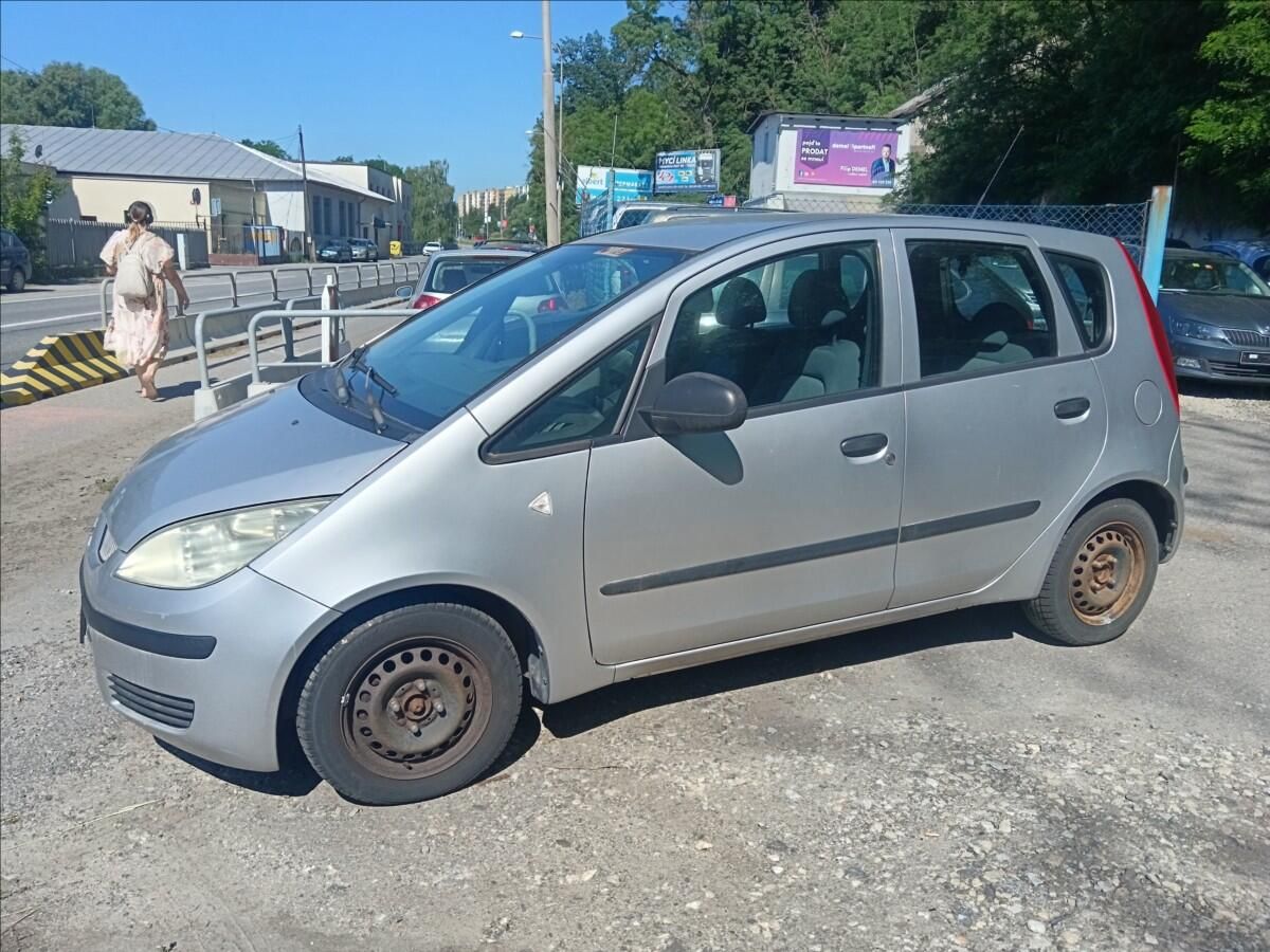 Mitsubishi Colt, 1,1 MPi - fotka 5