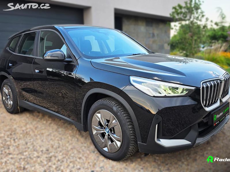 BMW iX1, xDrive30